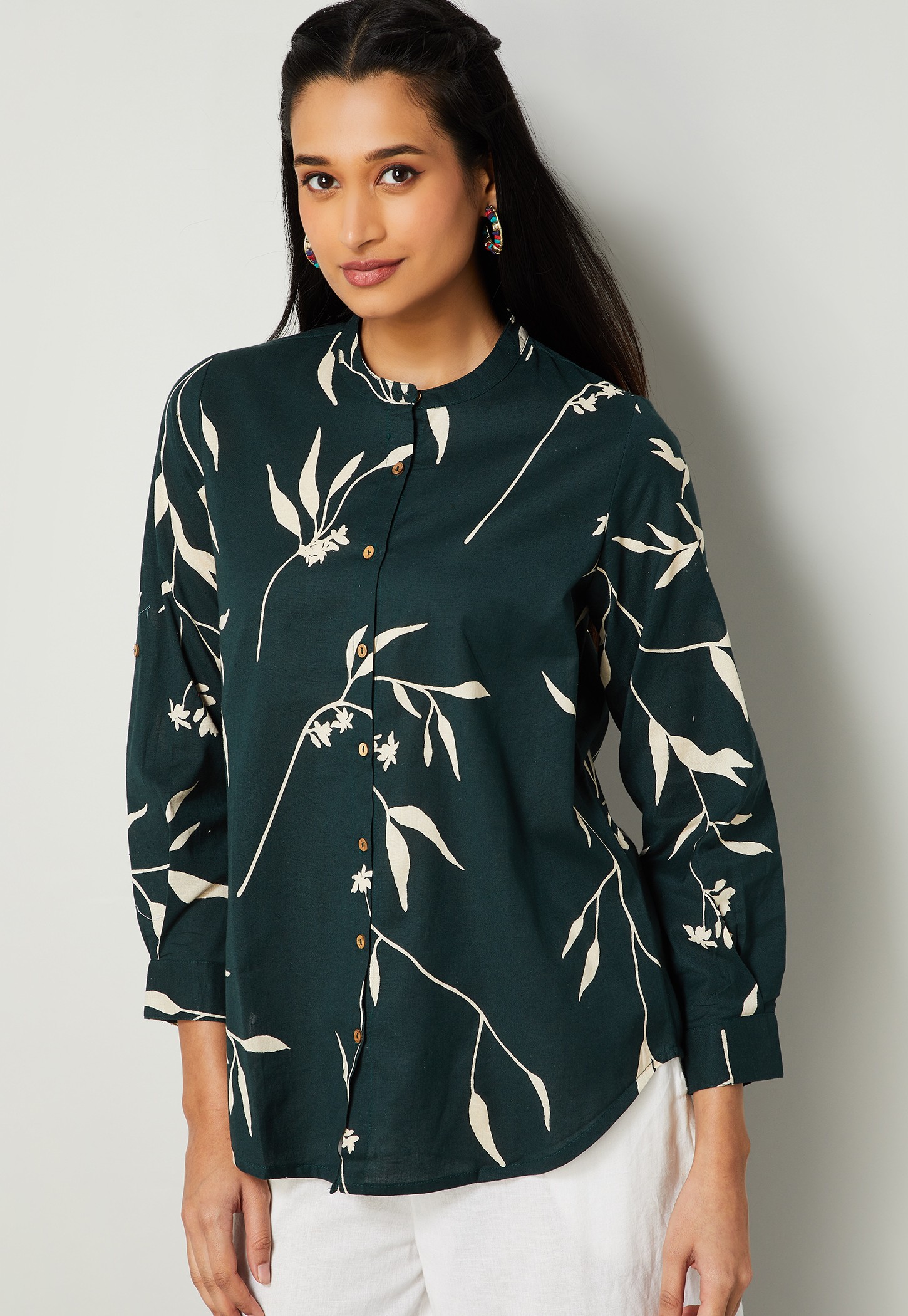MELANGE Printed Band Collar Top-picture-45