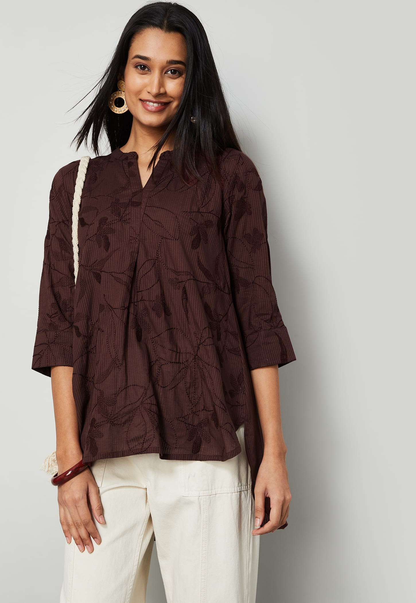 MELANGE Embroidered Top-picture-41
