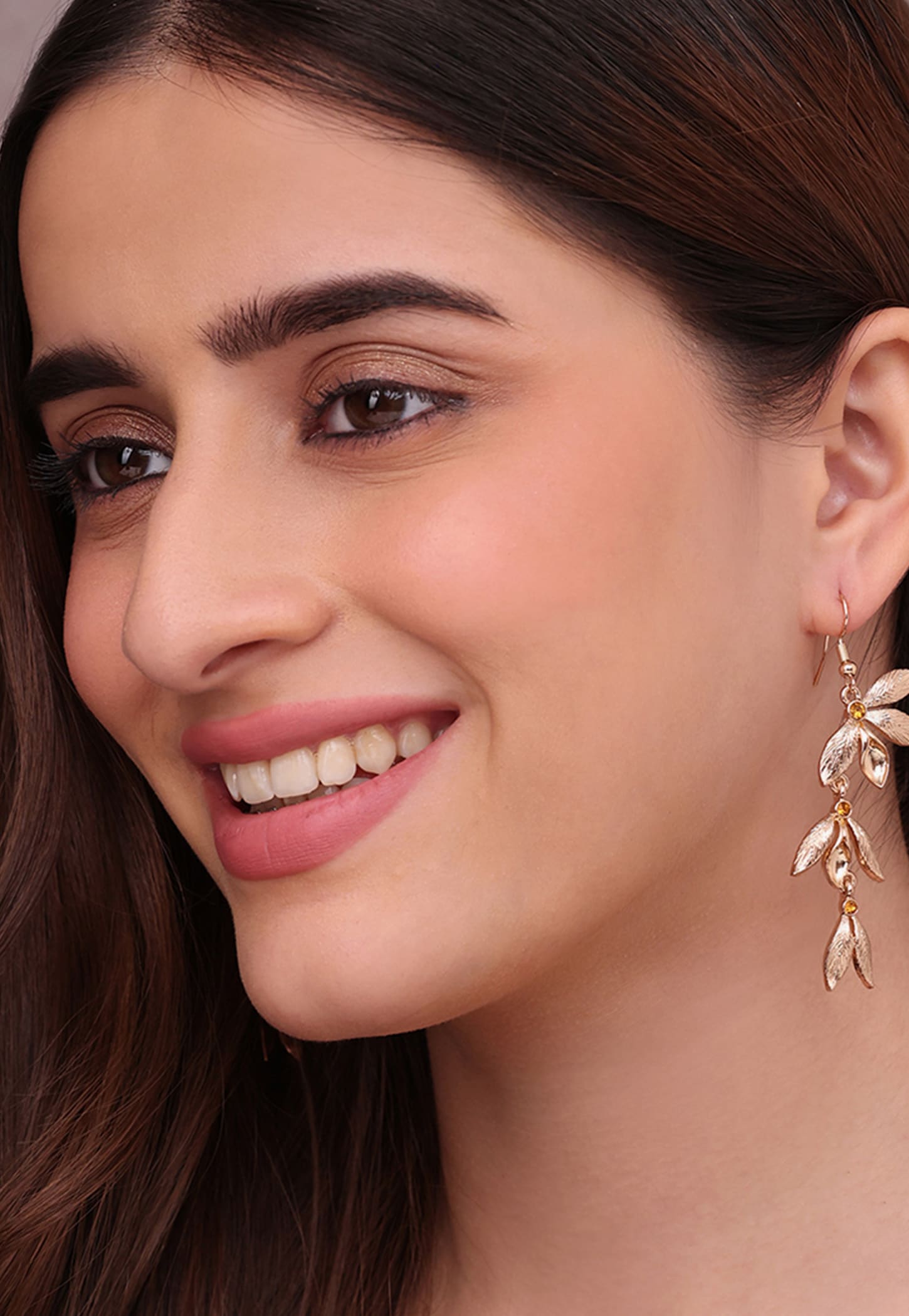 TONIQ Fish Dangler Earrings-picture-28
