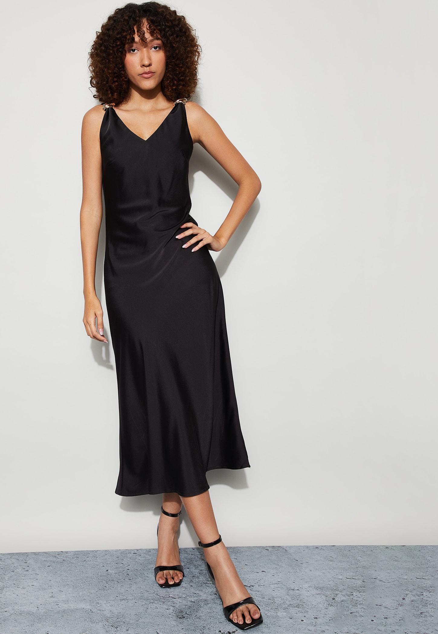 CODE Solid A-Line Dress-picture-19