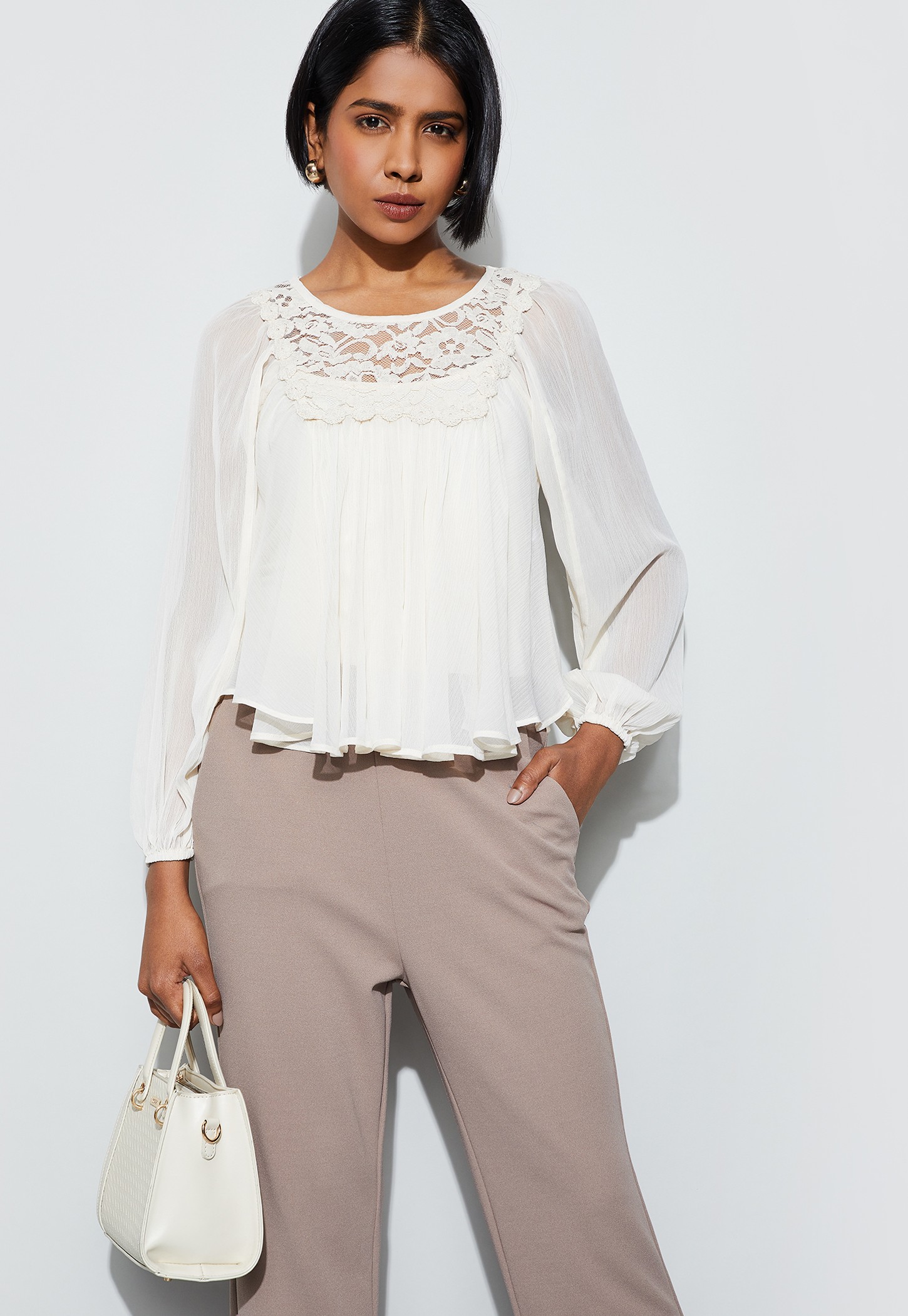 CODE Lace-Panel Flared Top with Inner-picture-37