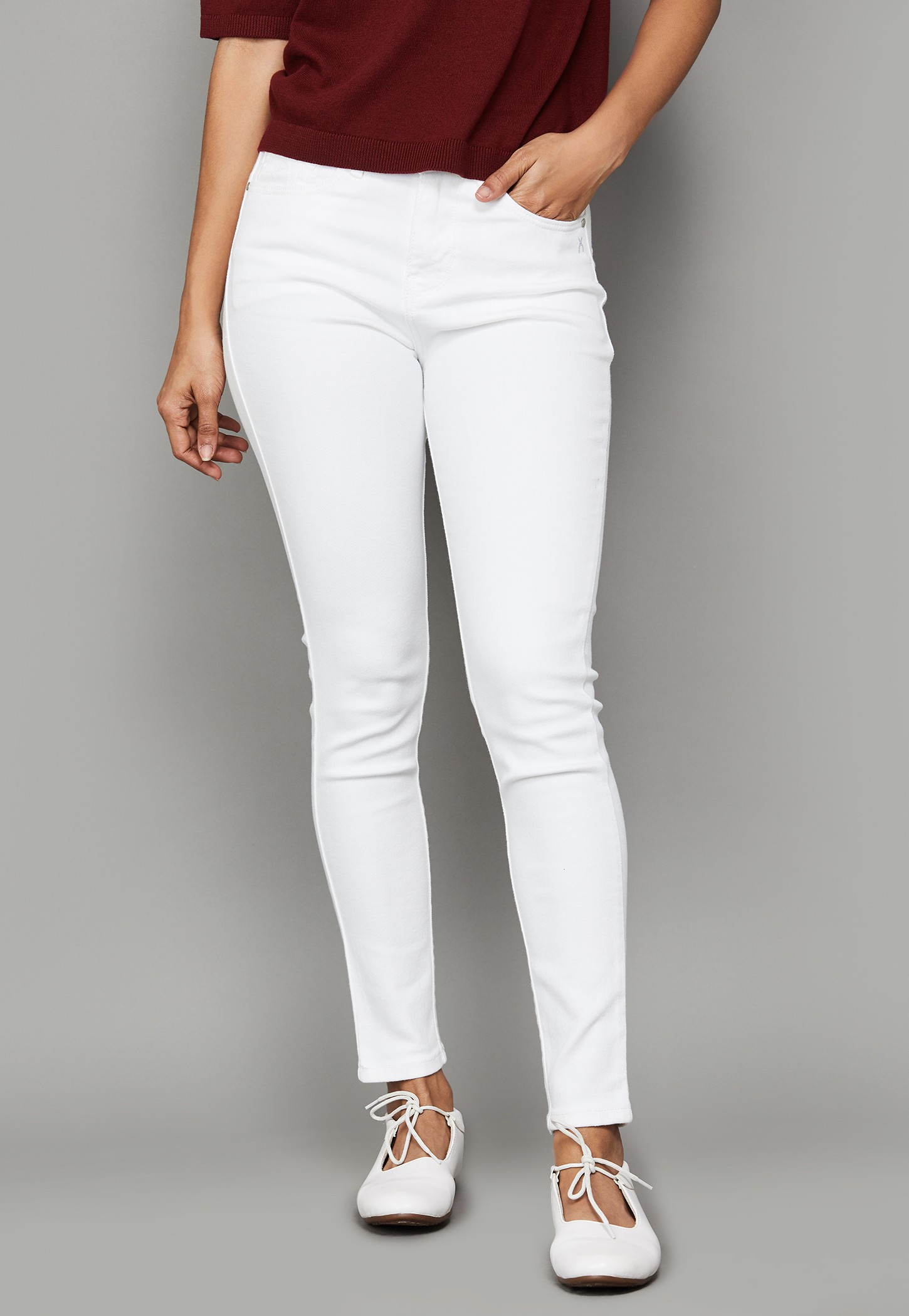 XPOSE Solid Slim Fit Jeans-picture-26