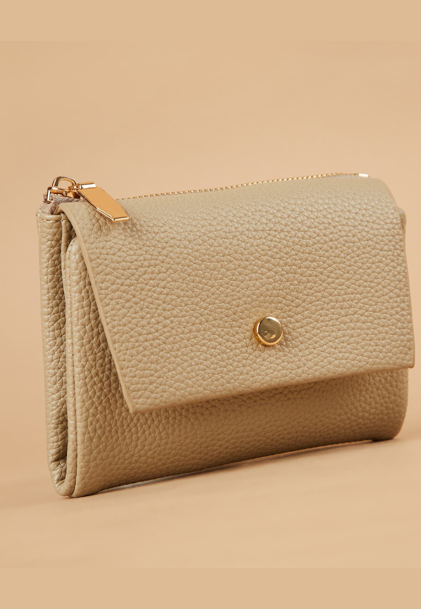 GINGER Textured Tri-Fold Wallet