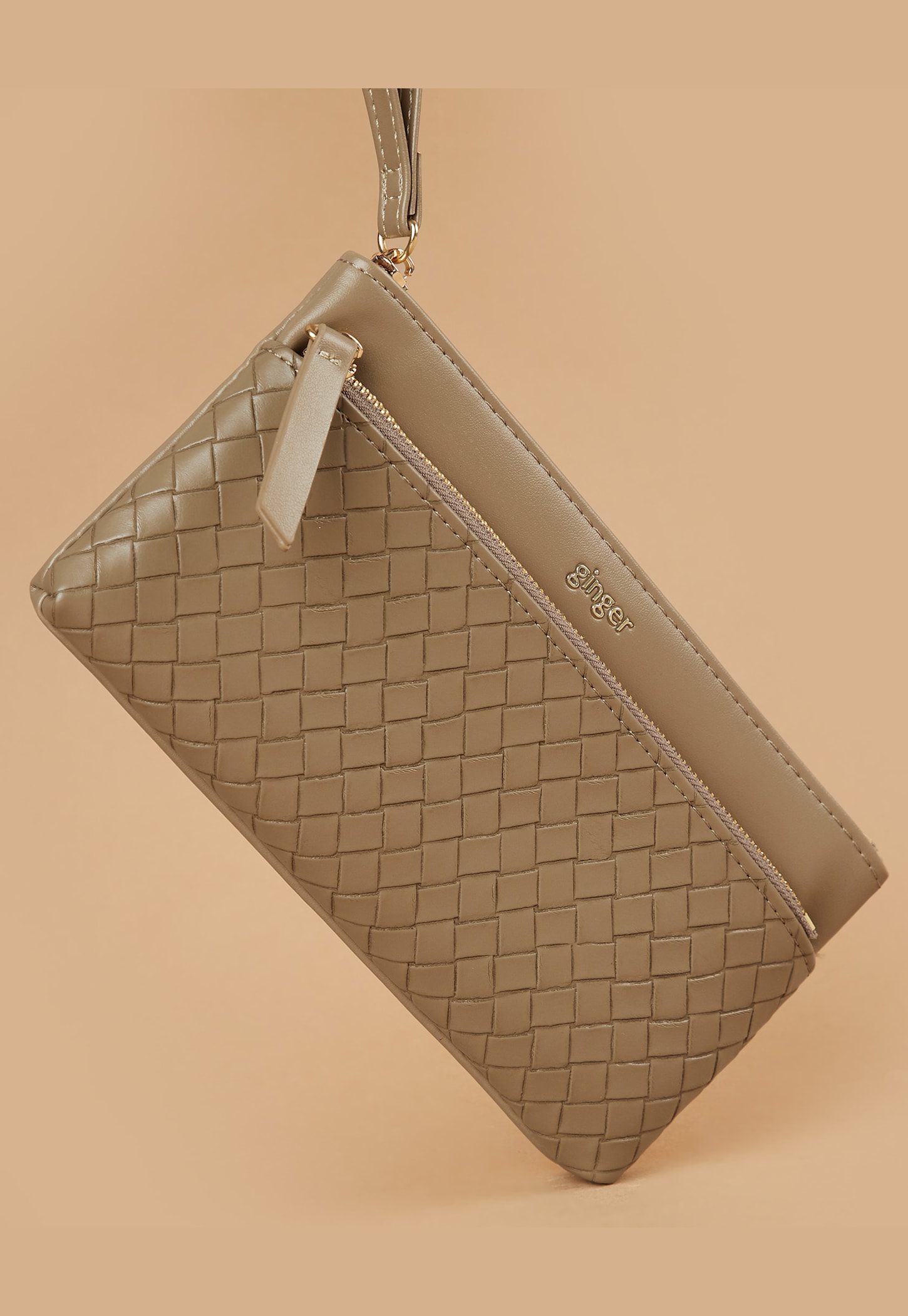 GINGER Woven Wristlet Wallet-picture-41