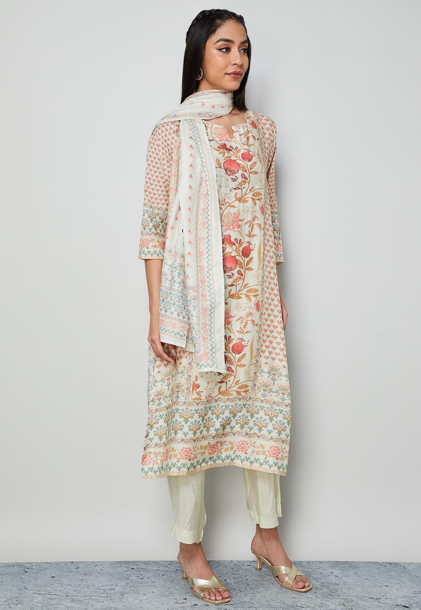 MELANGE Floral Print Straight Kurta Set-picture-18