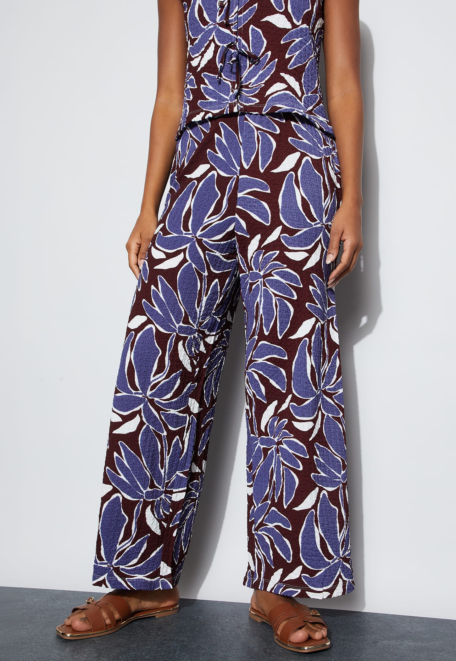 GINGER Printed Mid-Rise Trousers-picture-49