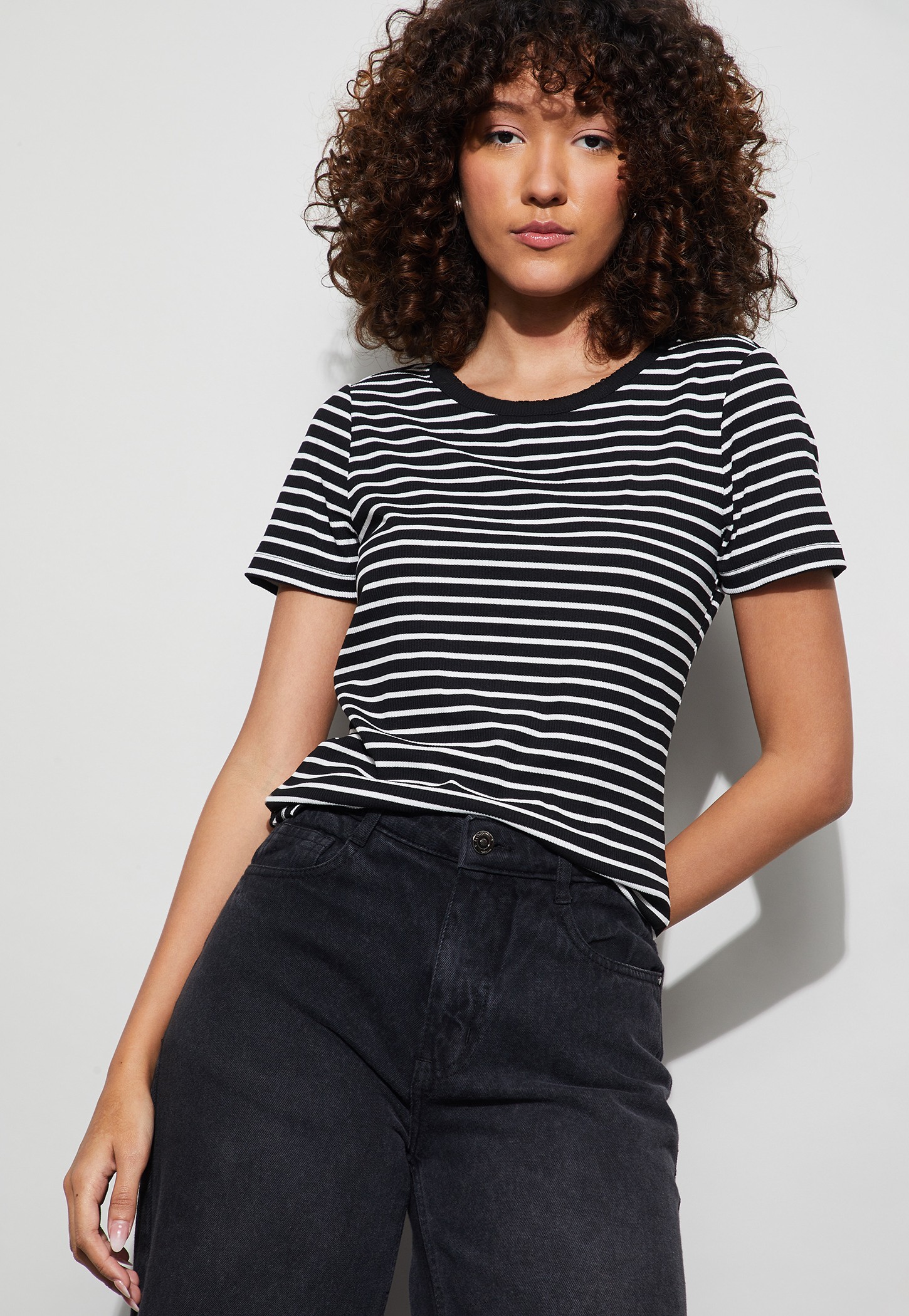 FAME FOREVER Striped Knit T-shirt-picture-32