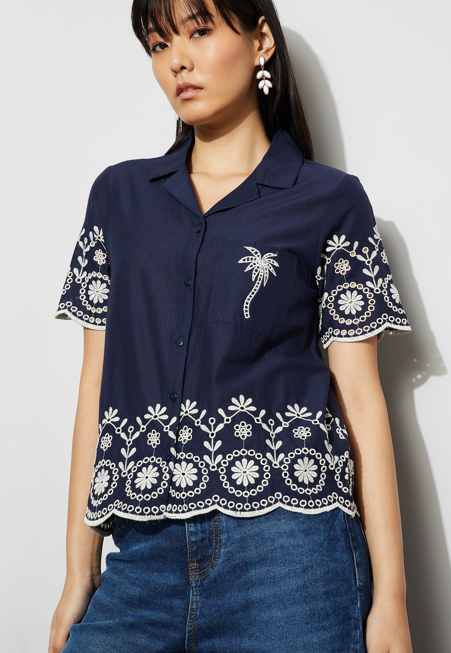 FAME FOREVER Schiffli Shirt-image-31