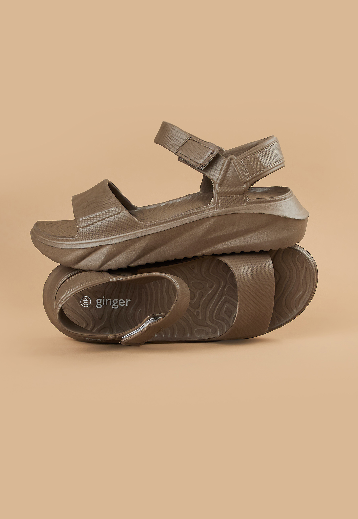 GINGER Solid Velcro Sandals-picture-21