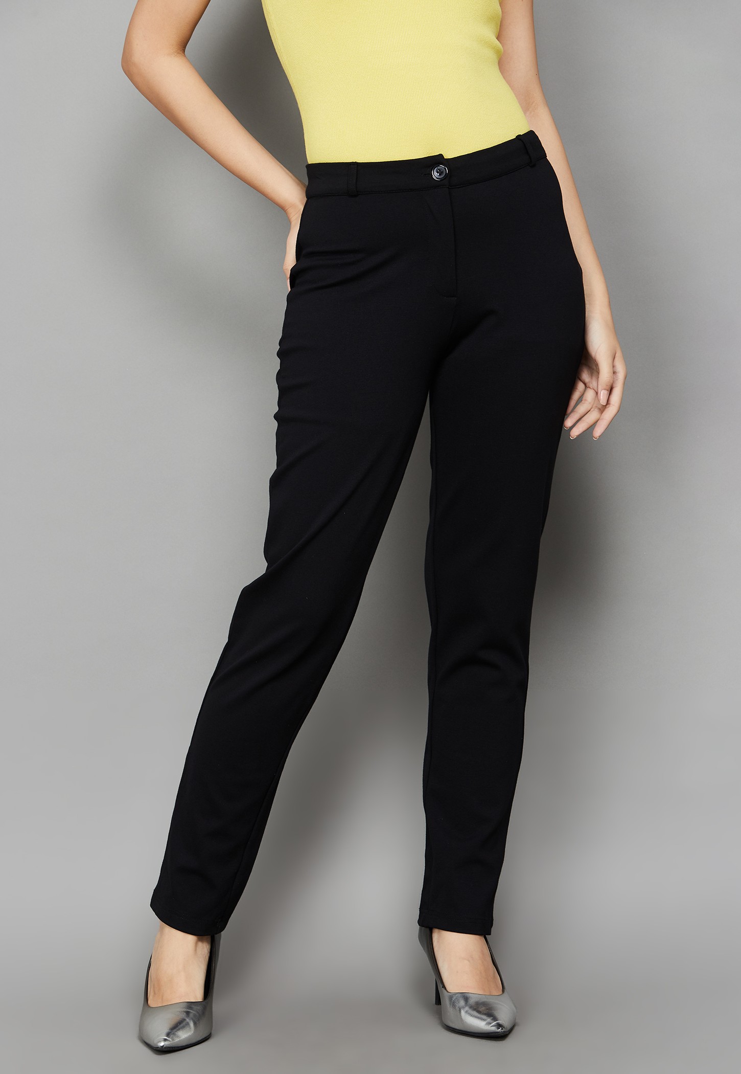 AND Solid Slim Fit Trousers