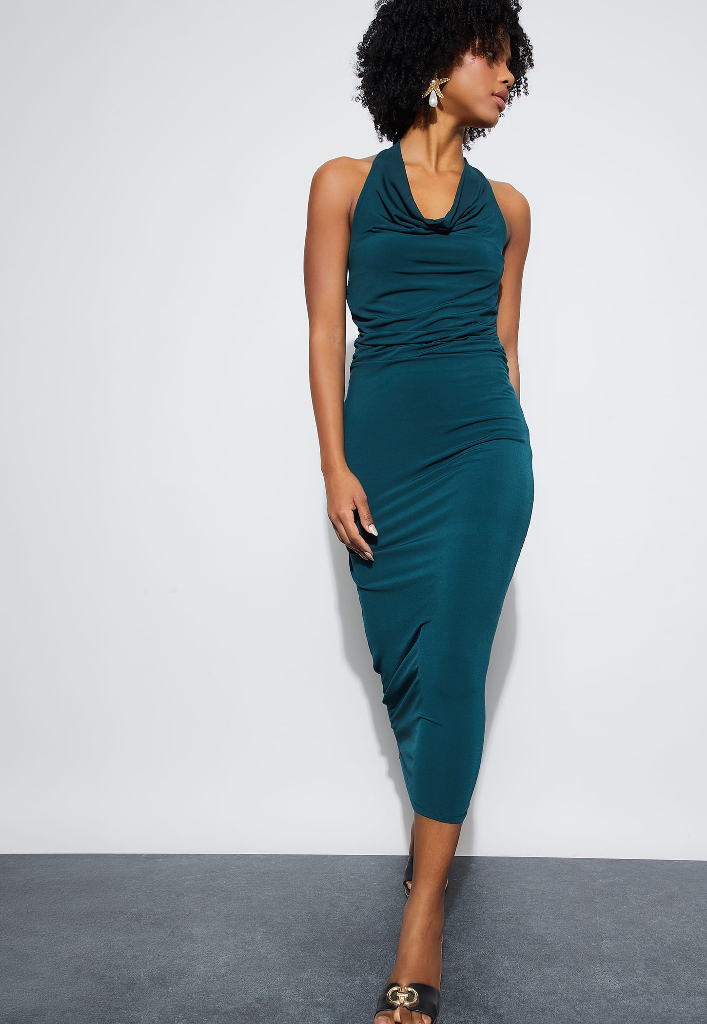 GINGER Solid Halter Neck Bodycon Dress