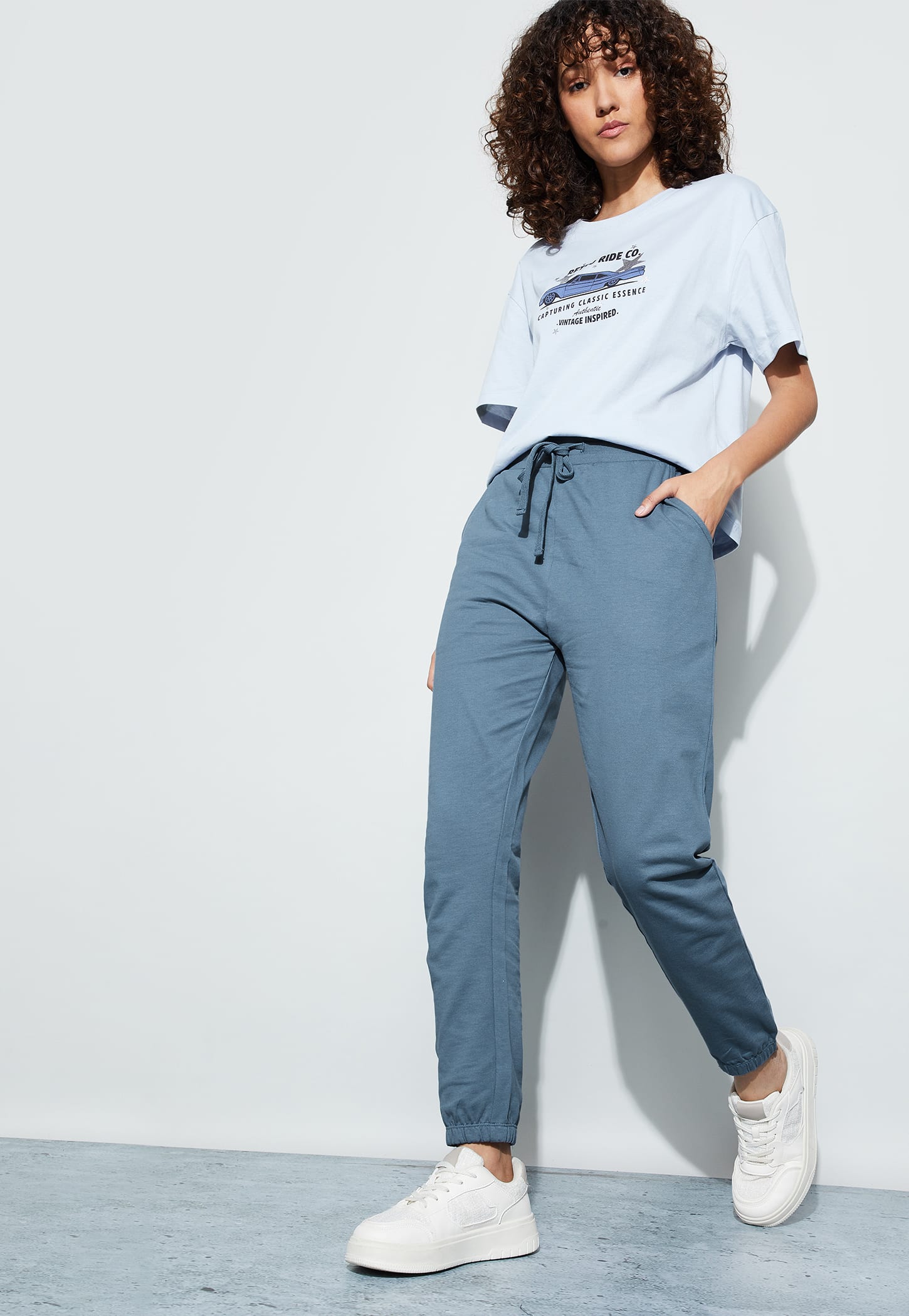 FAME FOREVER Solid Joggers-image-5
