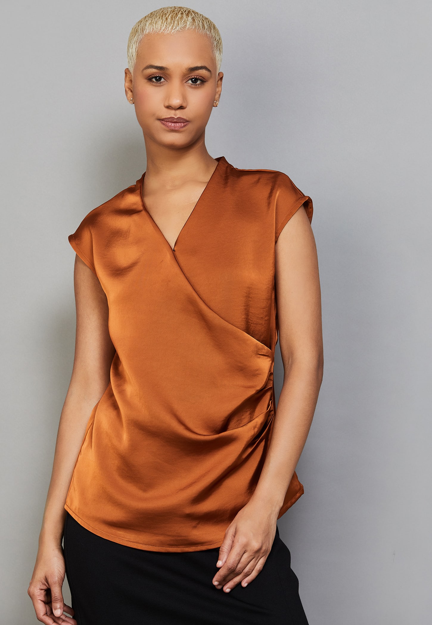 AND Ruched V-Neck Top-picture-41