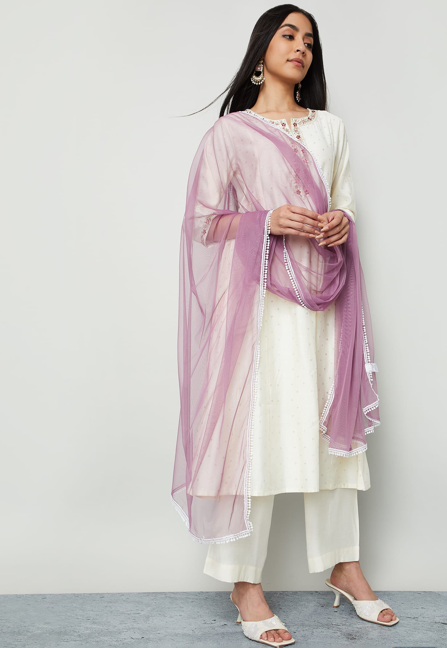 MELANGE Solid Dupatta with Lace Border-picture-18