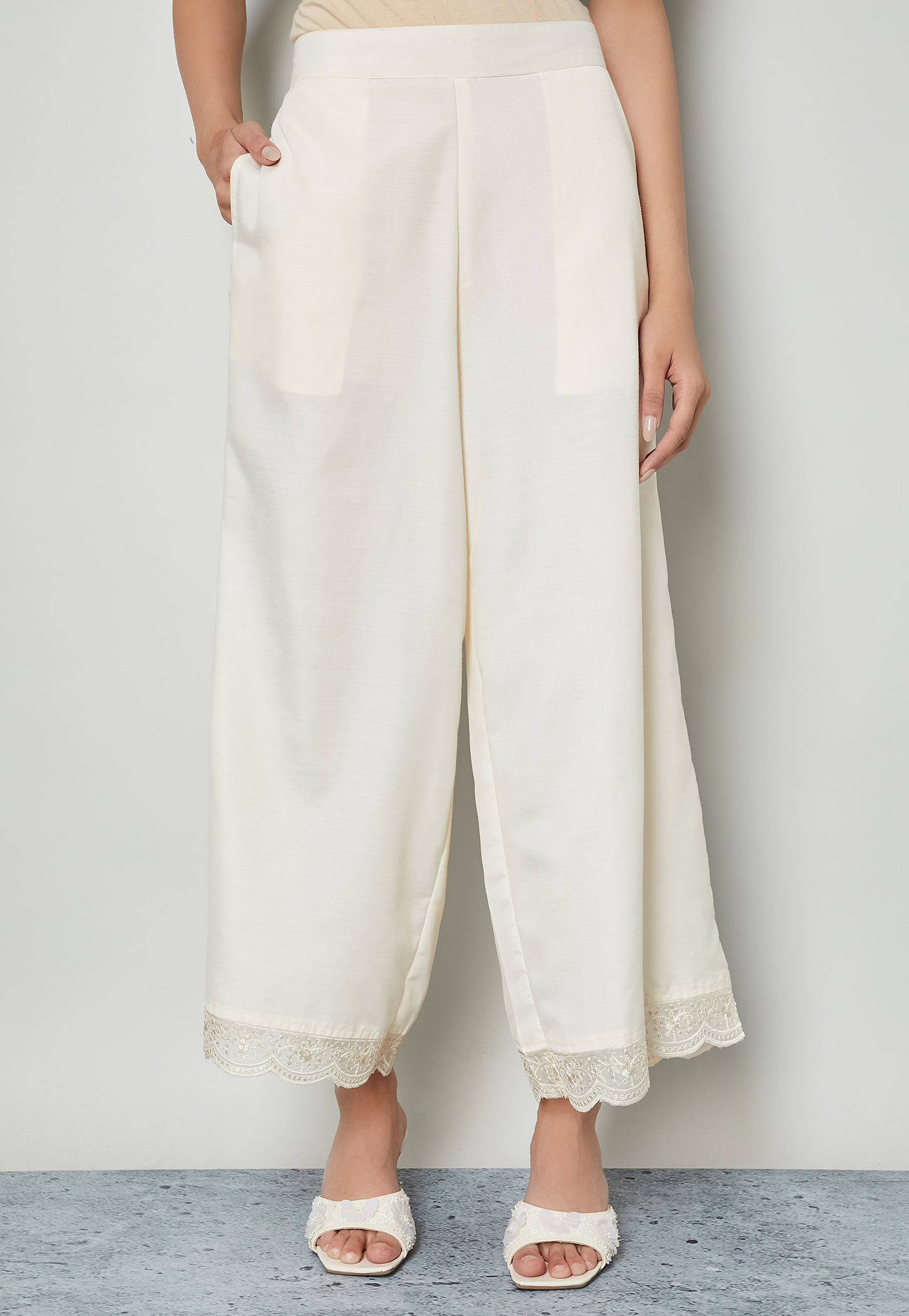 MELANGE Embroidered Straight Pants-image-35