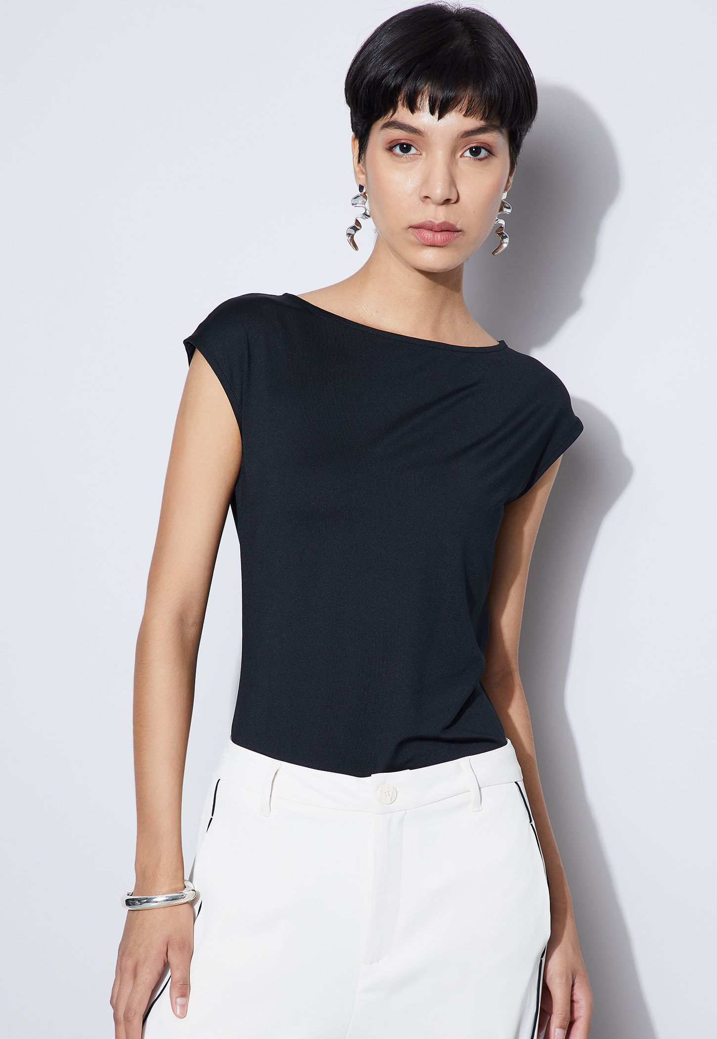 CODE Solid Boat Neck Top-picture-20