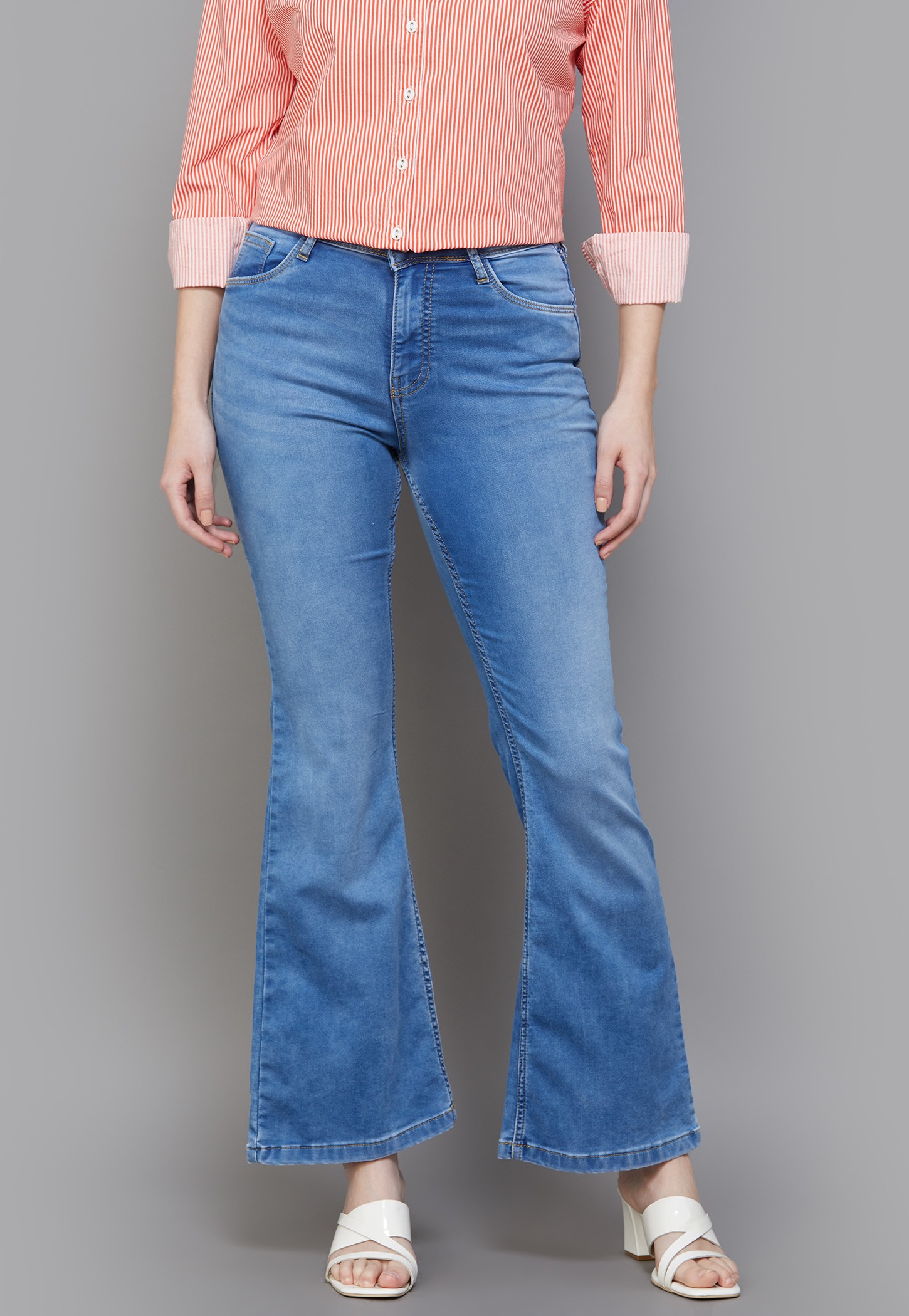 KRAUS Washed Flared Jeans-picture-14