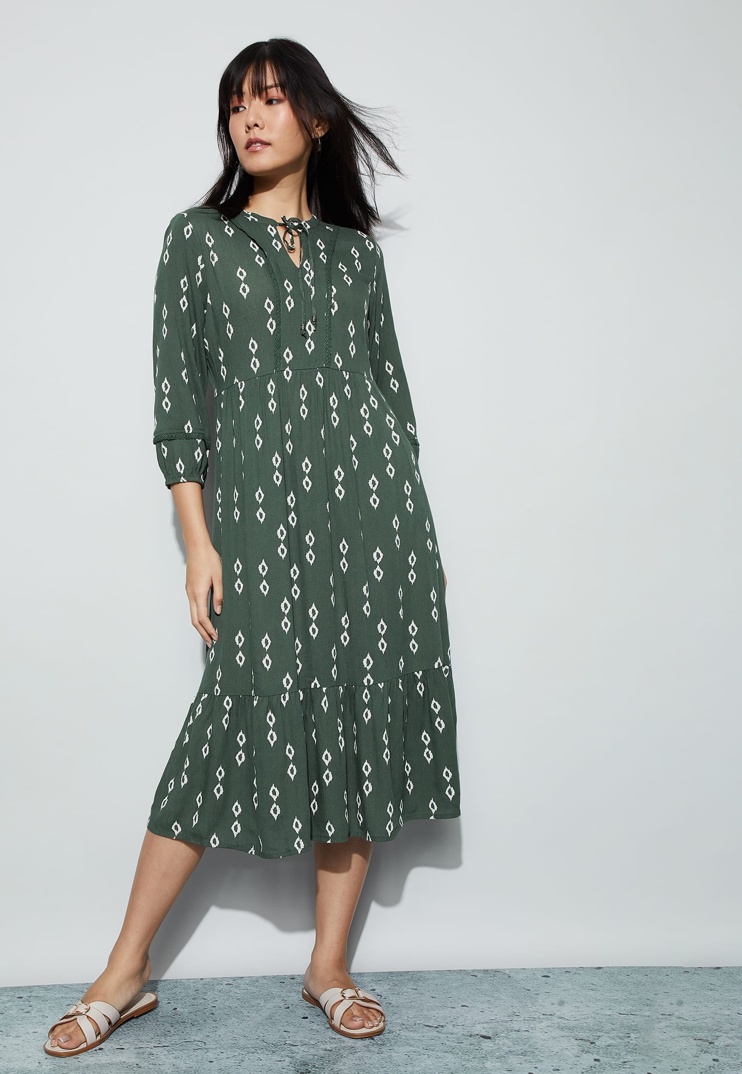 FAME FOREVER Printed Tie-Up Midi Dress-picture-24