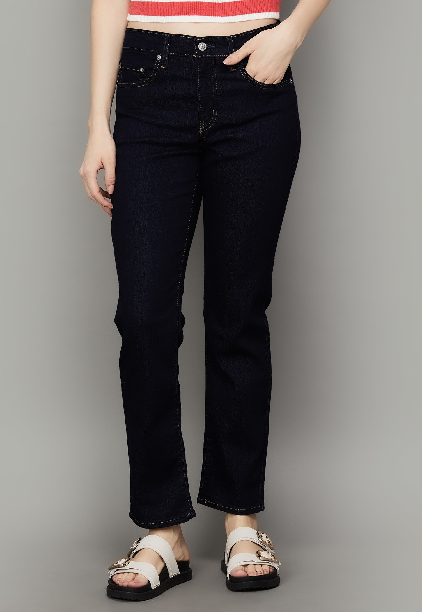 LEVI'S Solid Straight Fit Jeans-picture-36