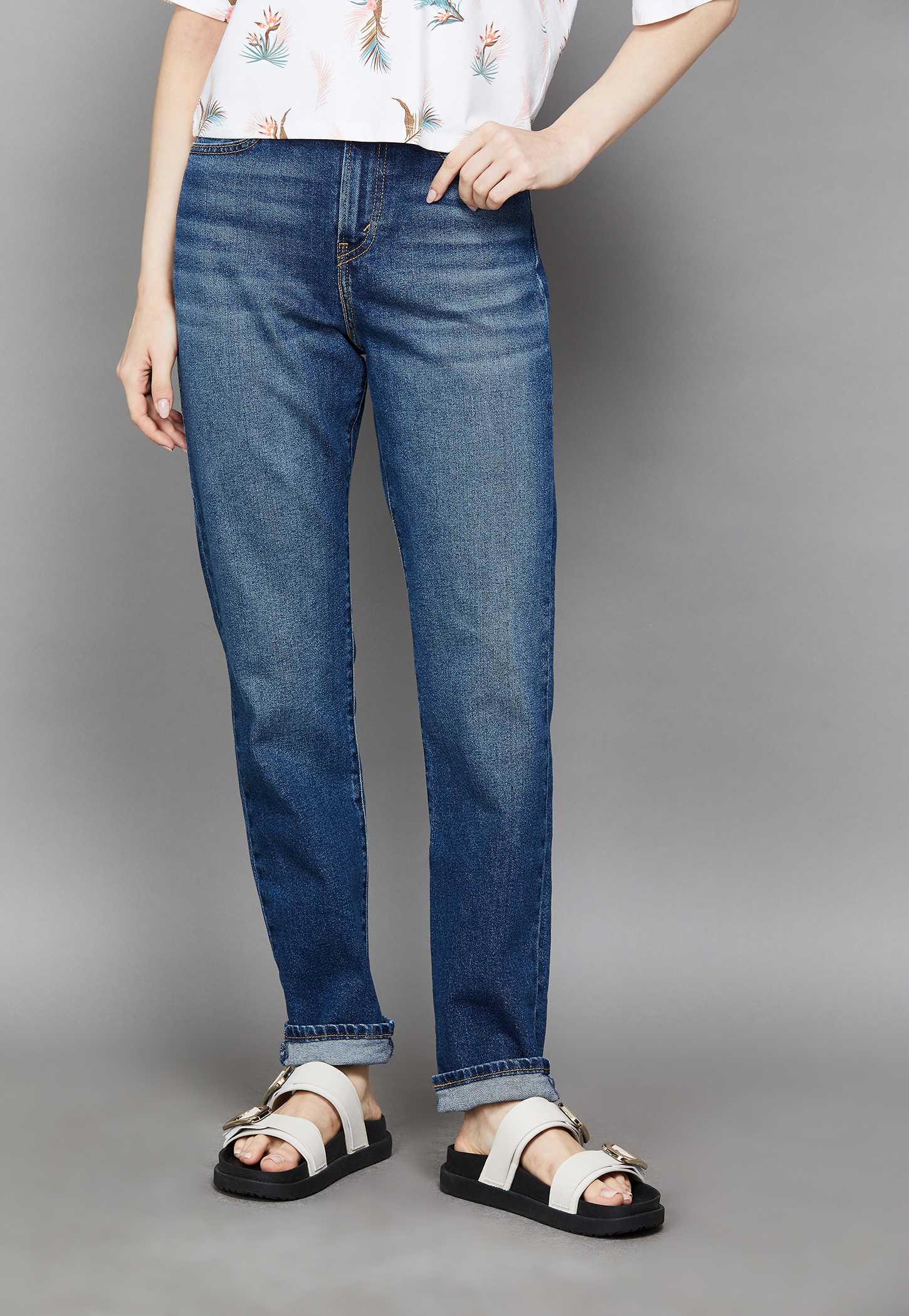 LEVI'S Solid Straight Fit Jeans-picture-41