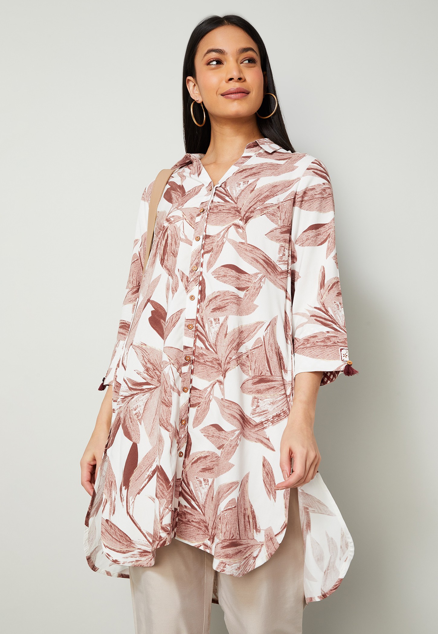 MELANGE Floral Print Curved Hem Kurta-picture-40