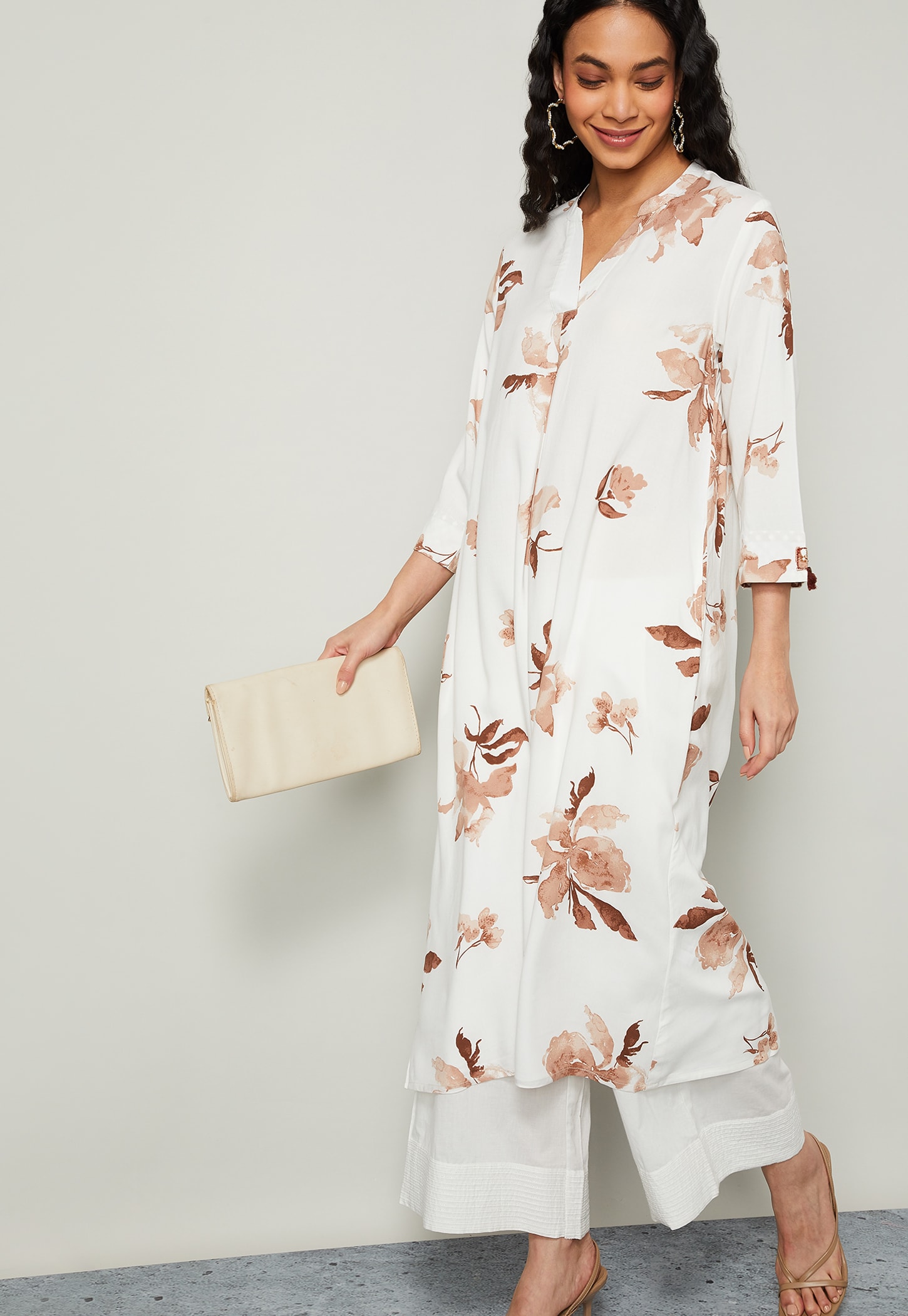 MELANGE Floral Print Flared Kurta-picture-16