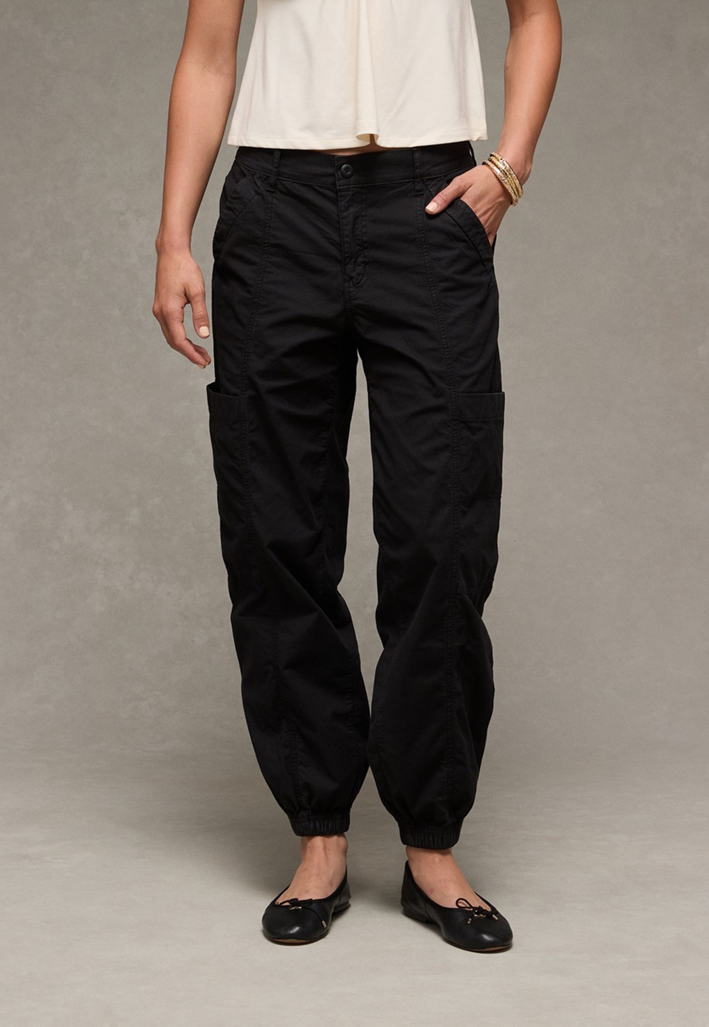 AMERICAN EAGLE Cargos Mid Rise Trousers-picture-54