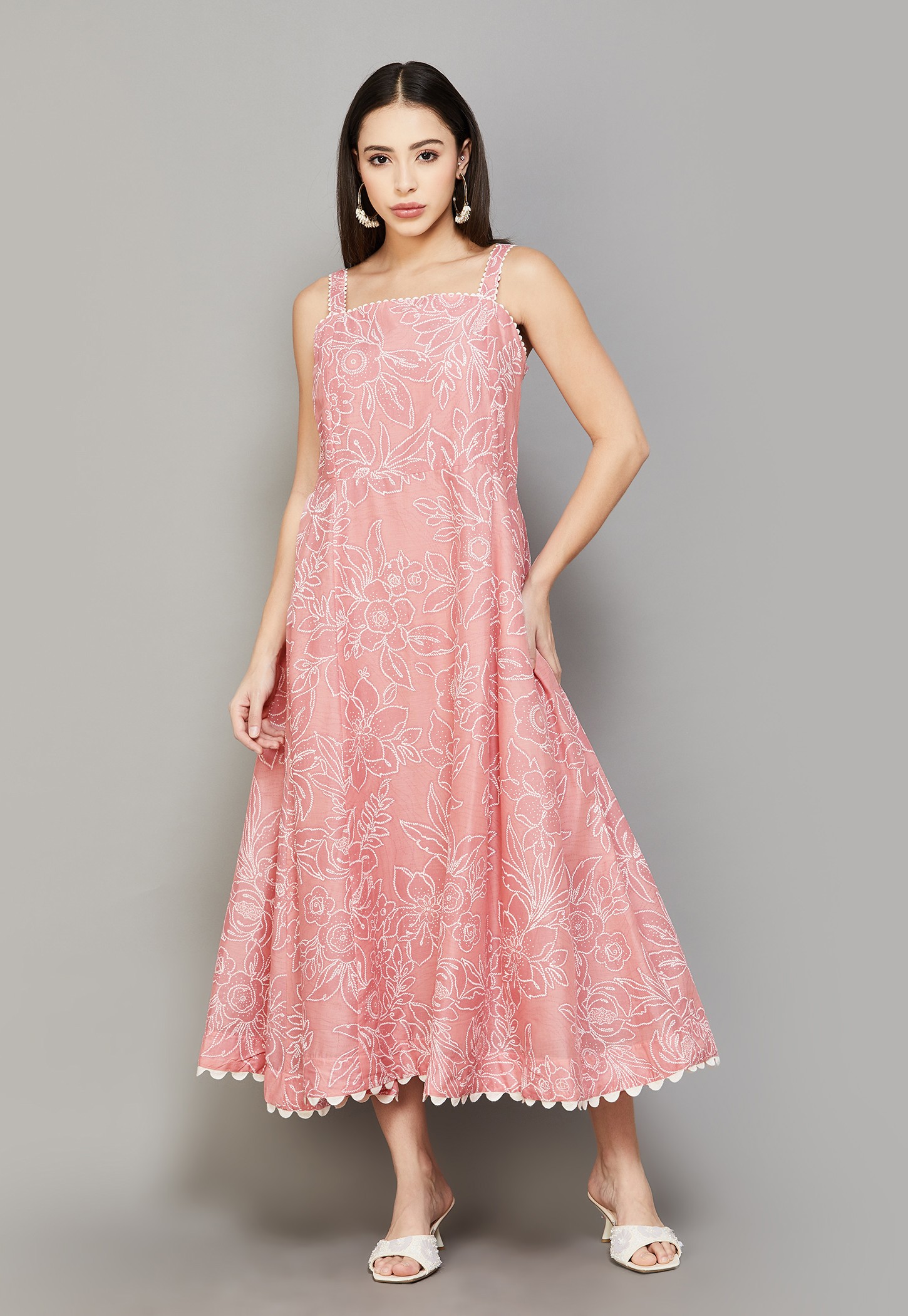 W Floral Print Adjustable Strap Midi Dress-image-10