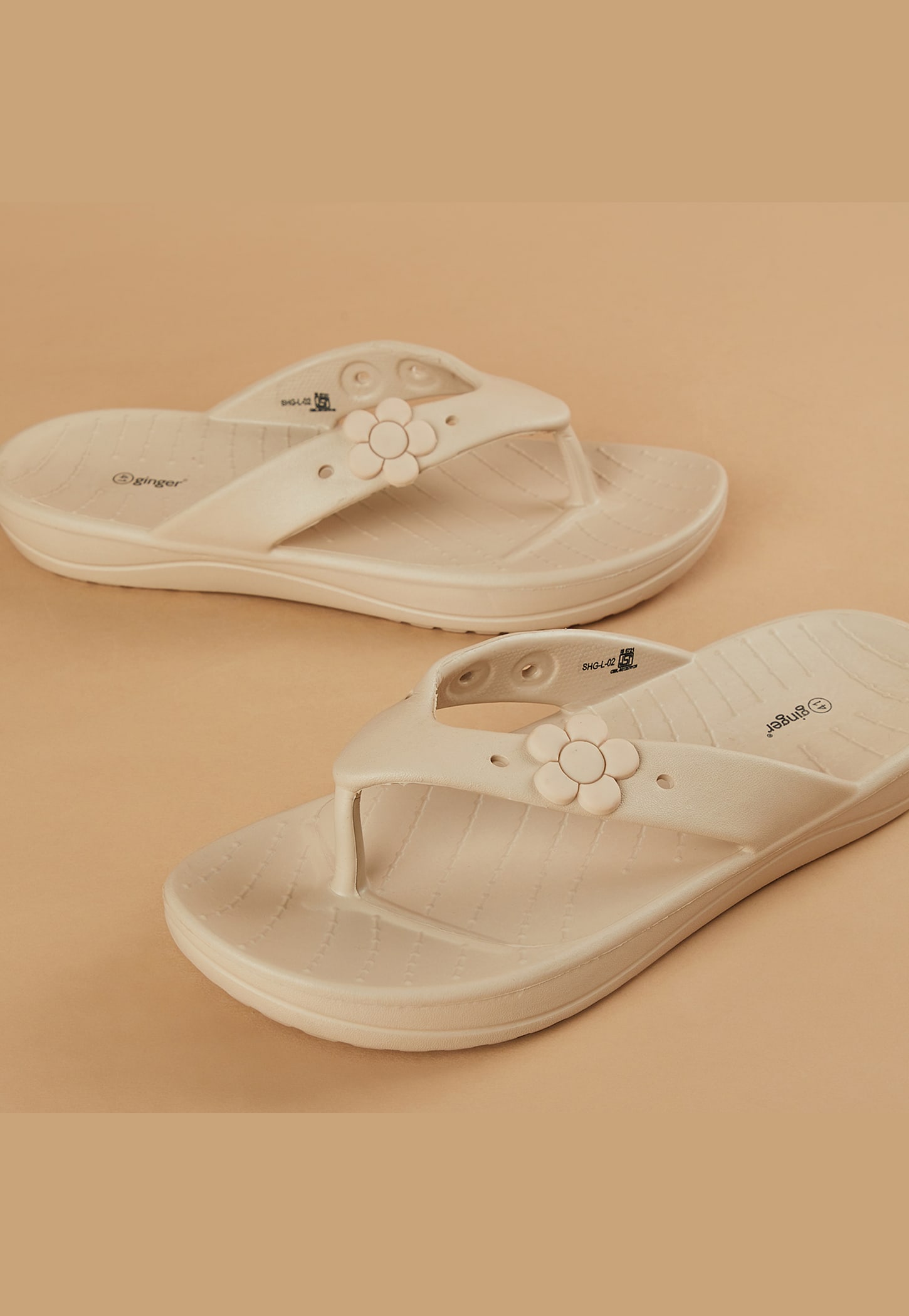 GINGER Floral Charm Flip Flops