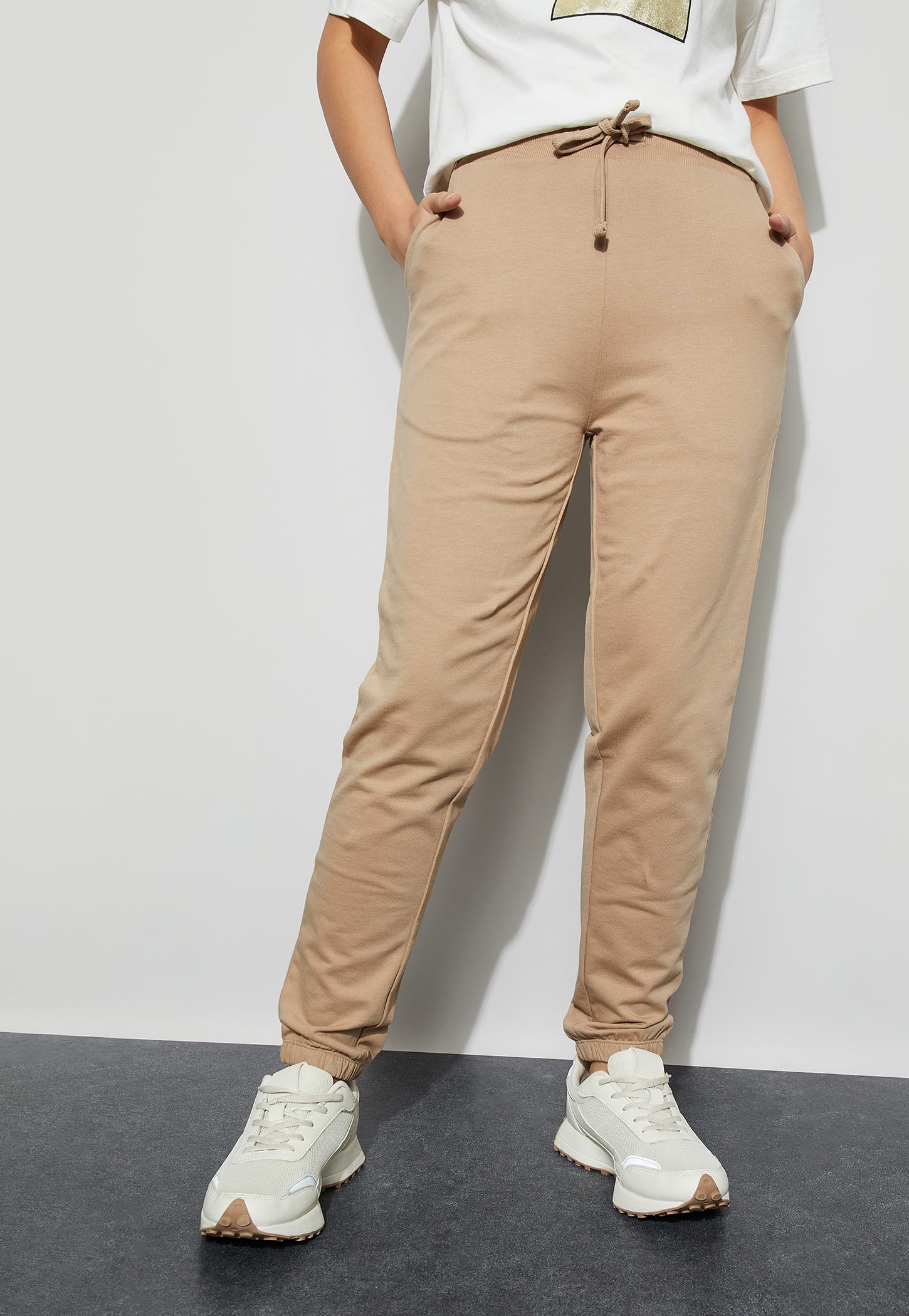 FAME FOREVER Solid Joggers-picture-45
