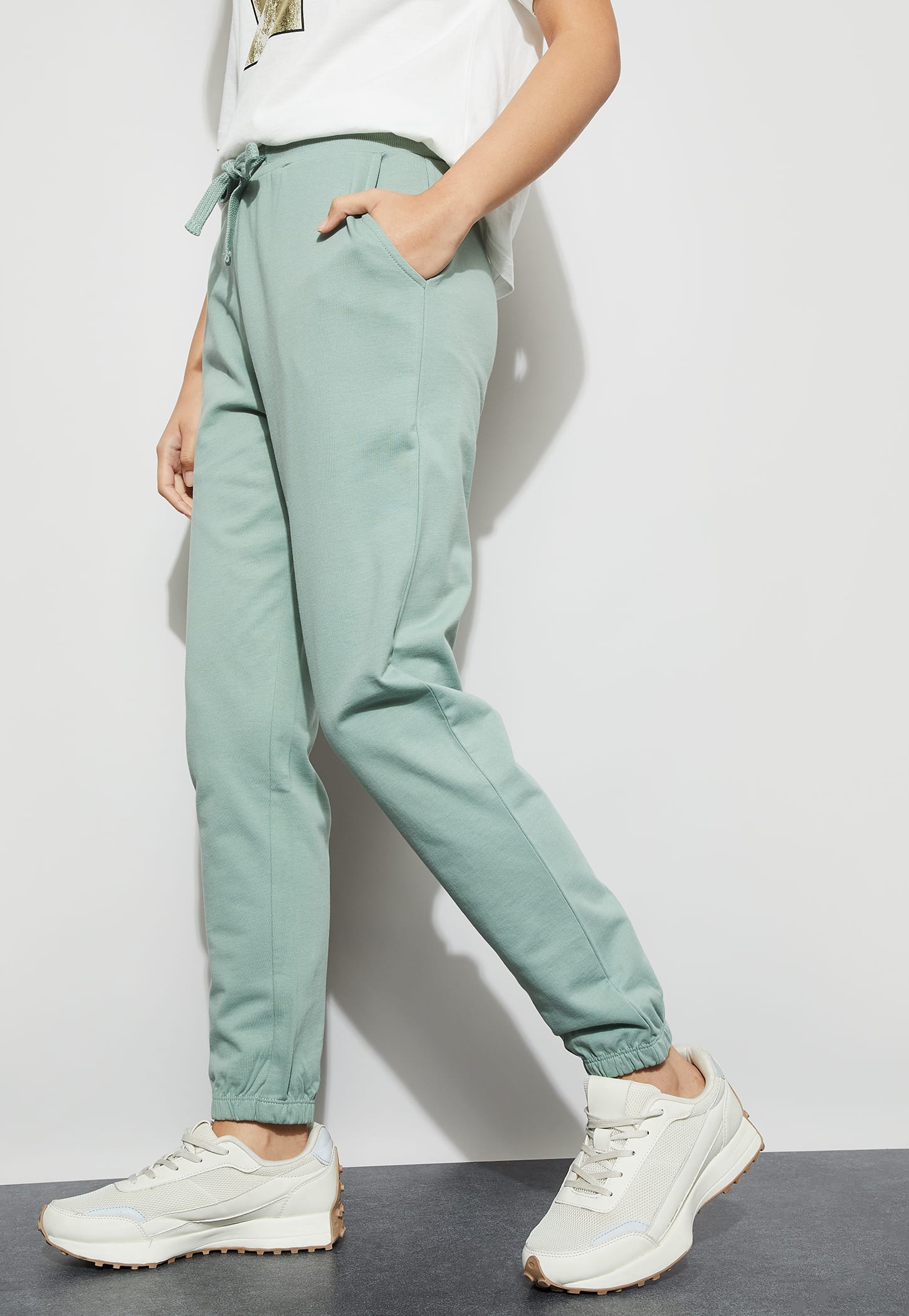 FAME FOREVER Solid Joggers-image-13