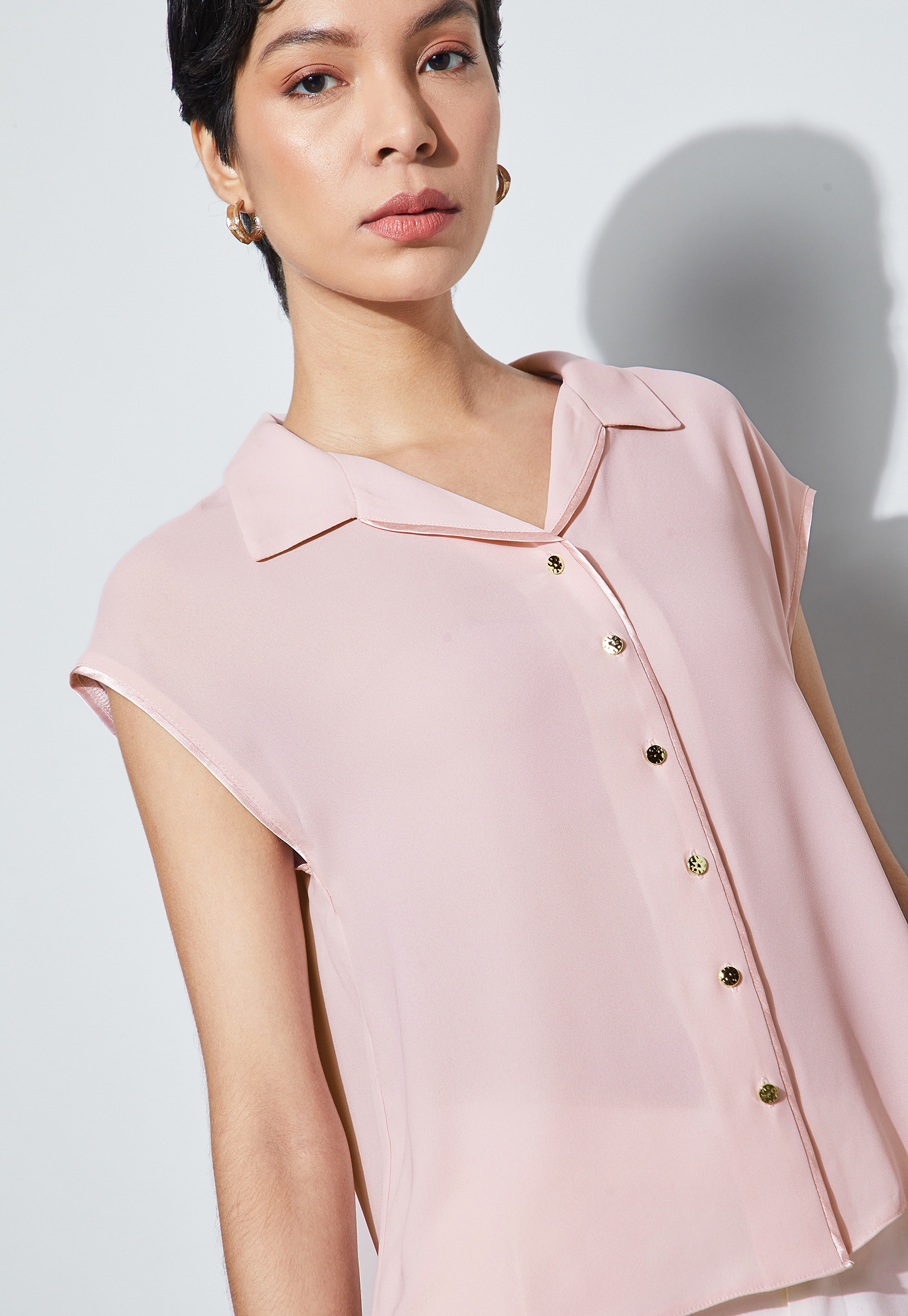 CODE CLASSIC Solid Spread Collar Top-picture-35