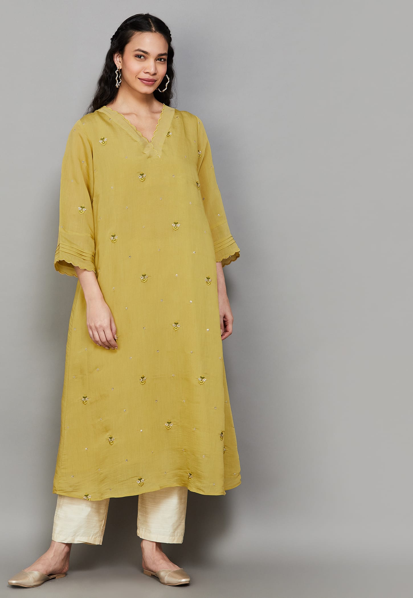 LIBAS Embroidered V-Neck 3/4th Sleeves Flared Kurta-picture-19