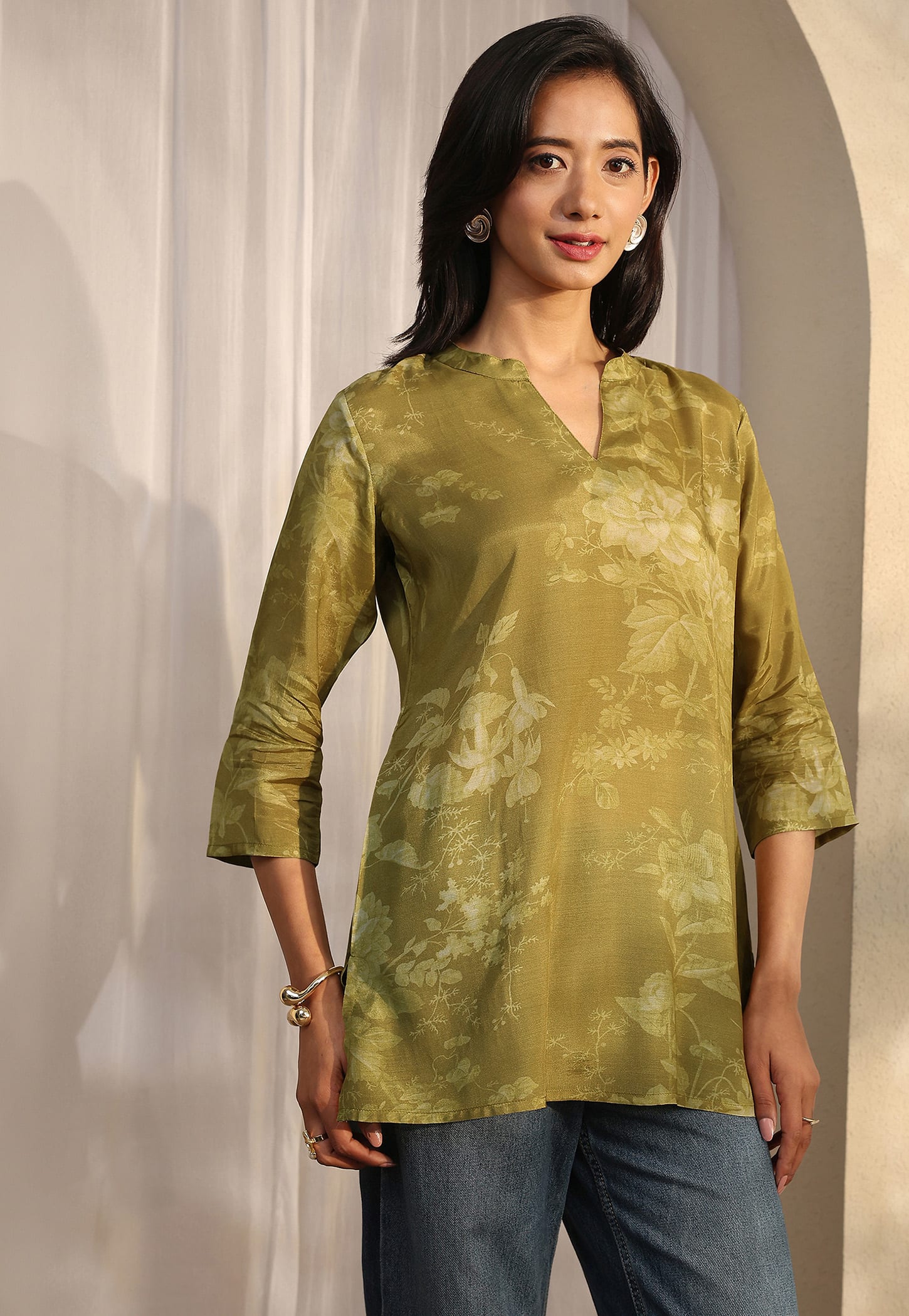 LIBAS Floral Print Notched Neck 3/4th Sleeves Straight Kurti-picture-25
