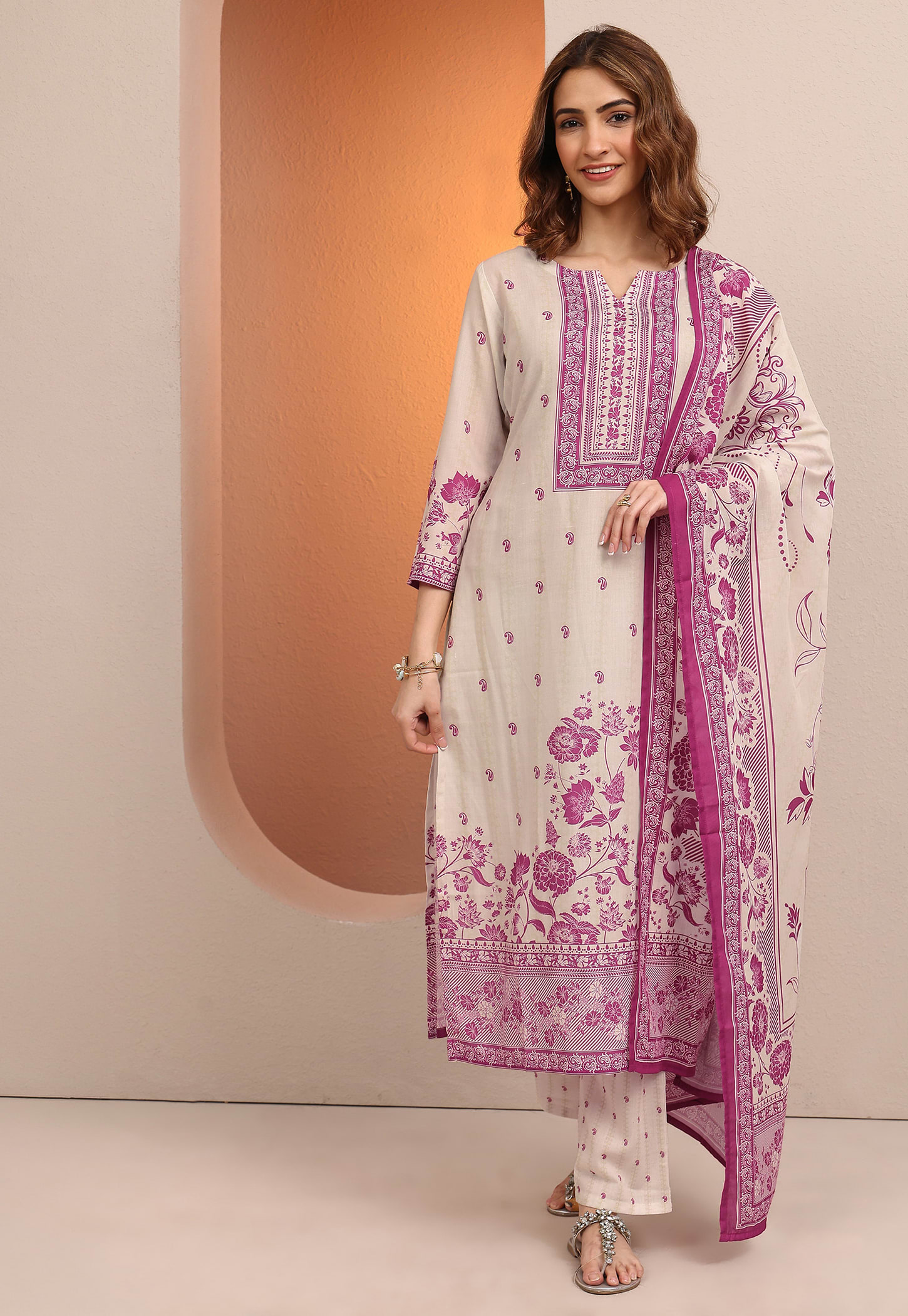 LIBAS Floral Print Straight Kurta Set-picture-16