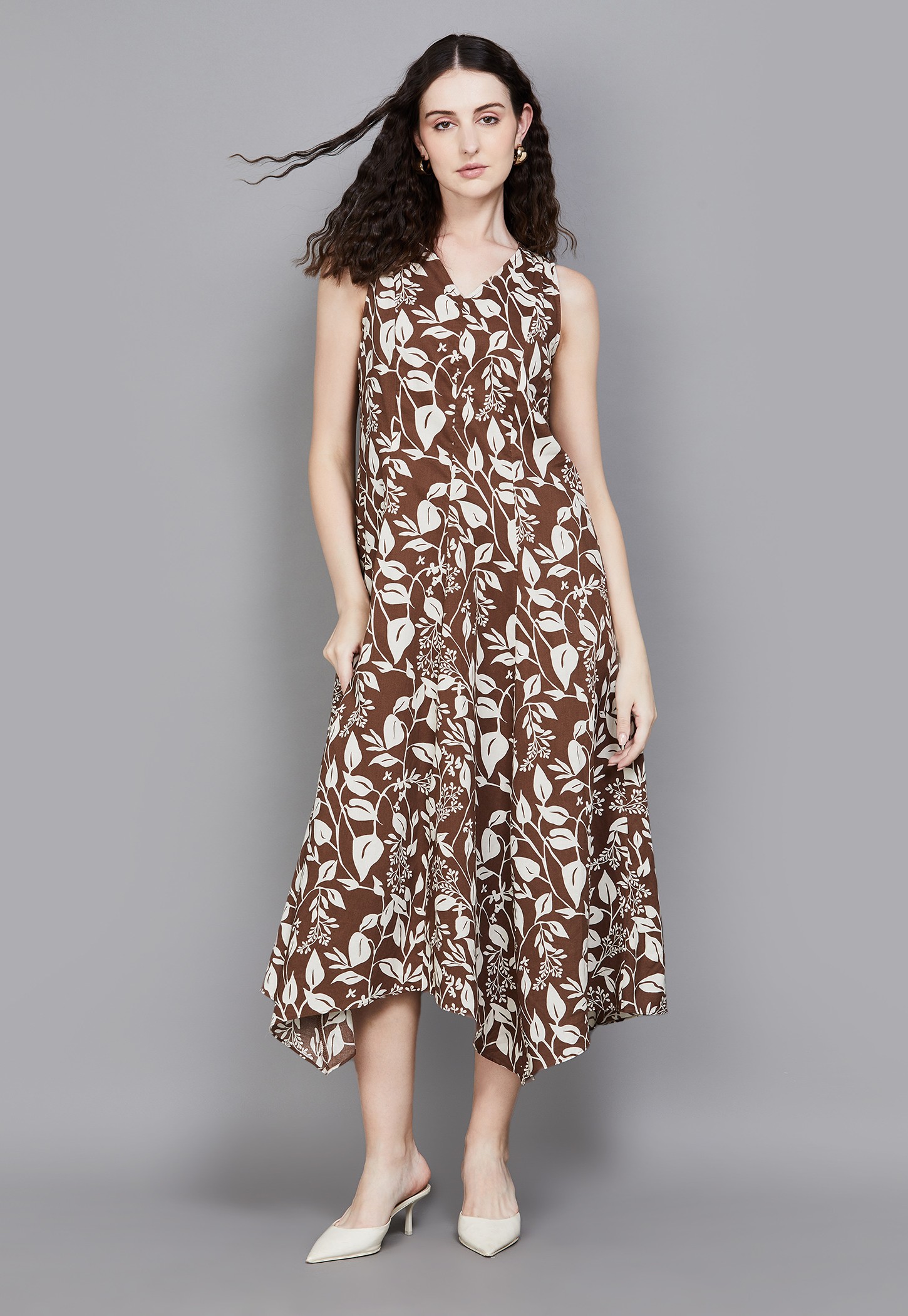 AND Floral Print Sleeveless Midi Dress-picture-39