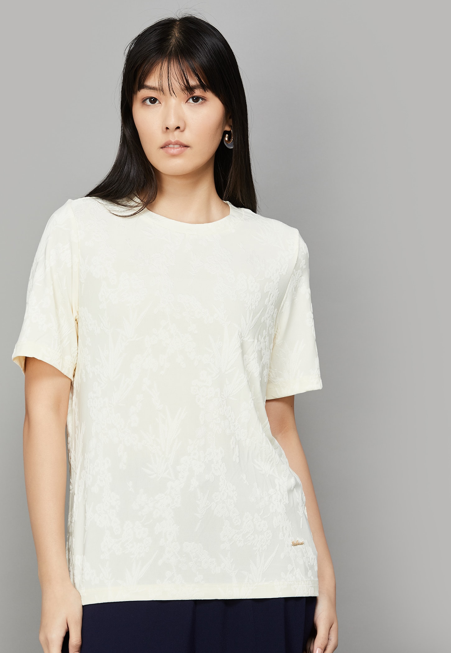 VAN HEUSEN Jacquard T-shirt-picture-32