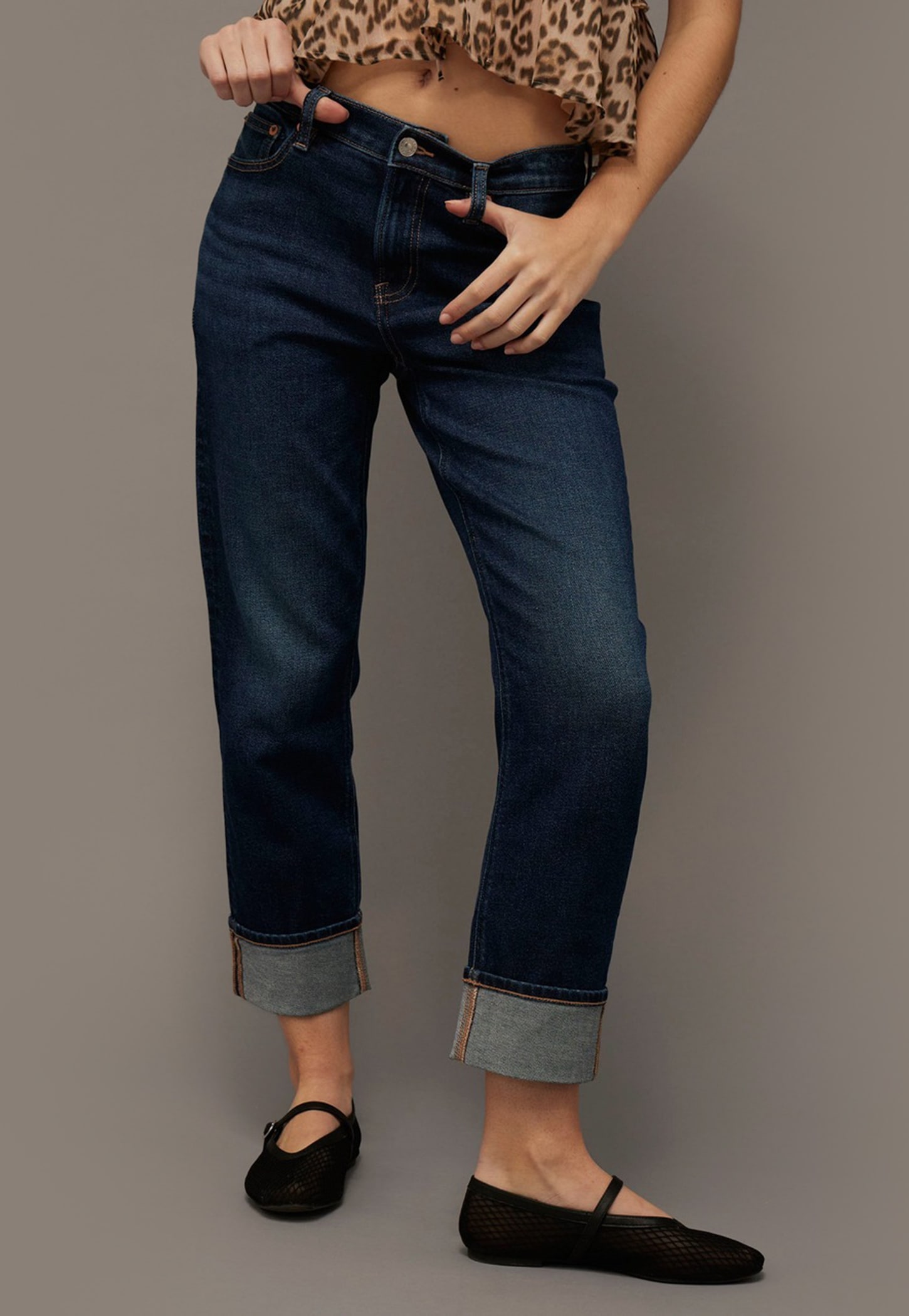 AMERICAN EAGLE Solid Straight Fit Jeans-picture-12