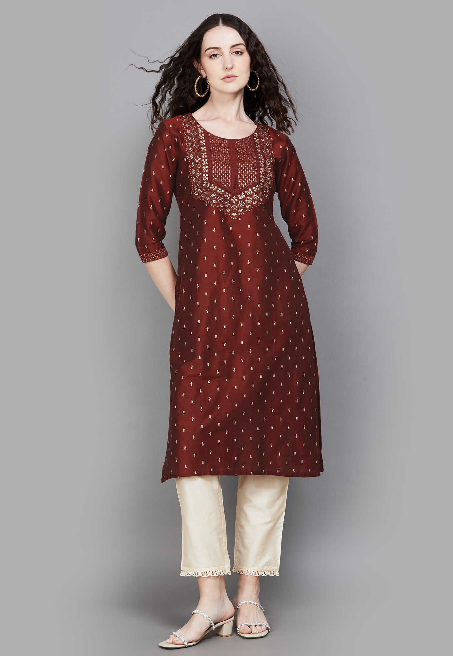 SPAN Embroidered Straight Kurta-picture-28