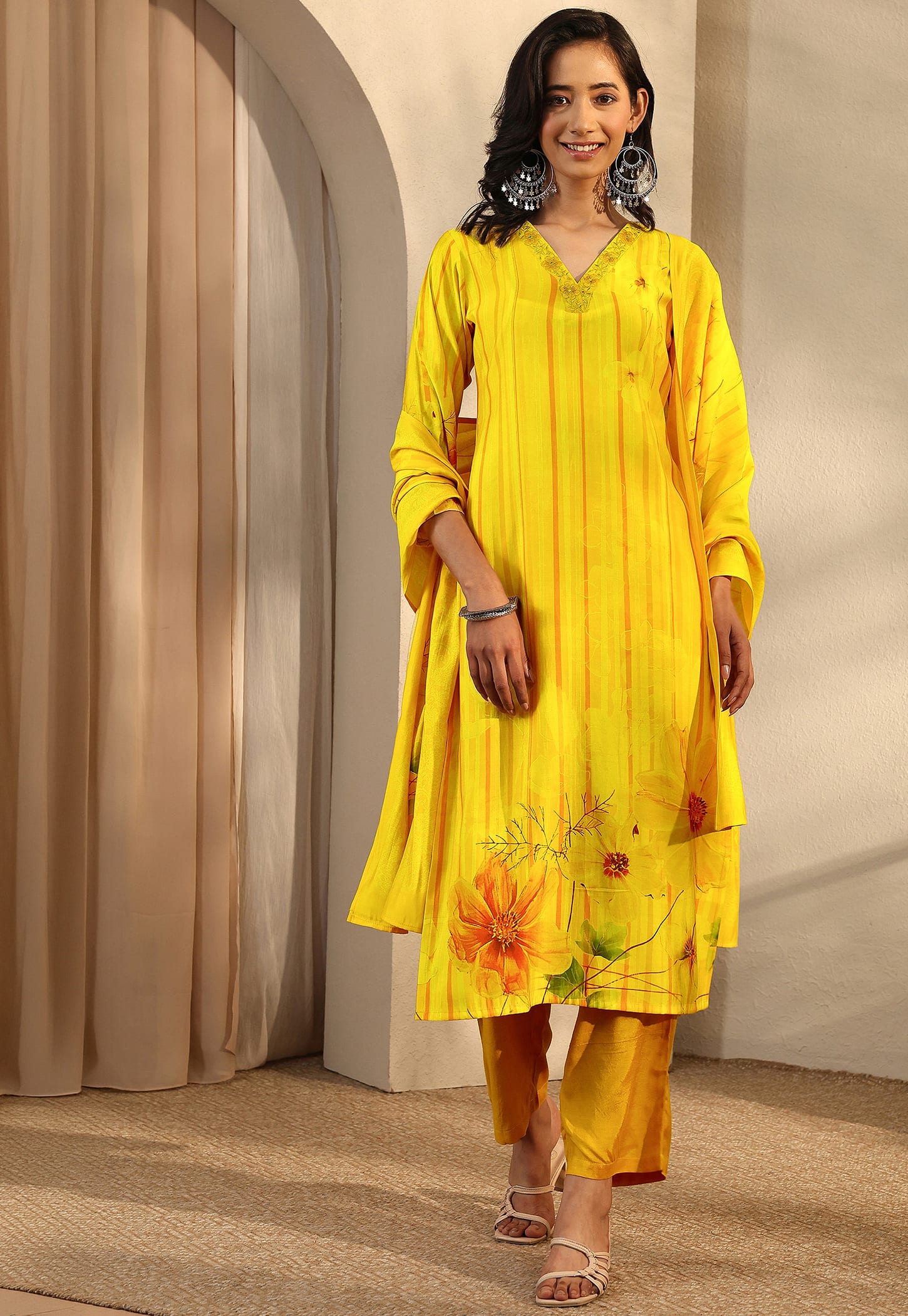 LIBAS Floral Print Straight Kurta Set-picture-30