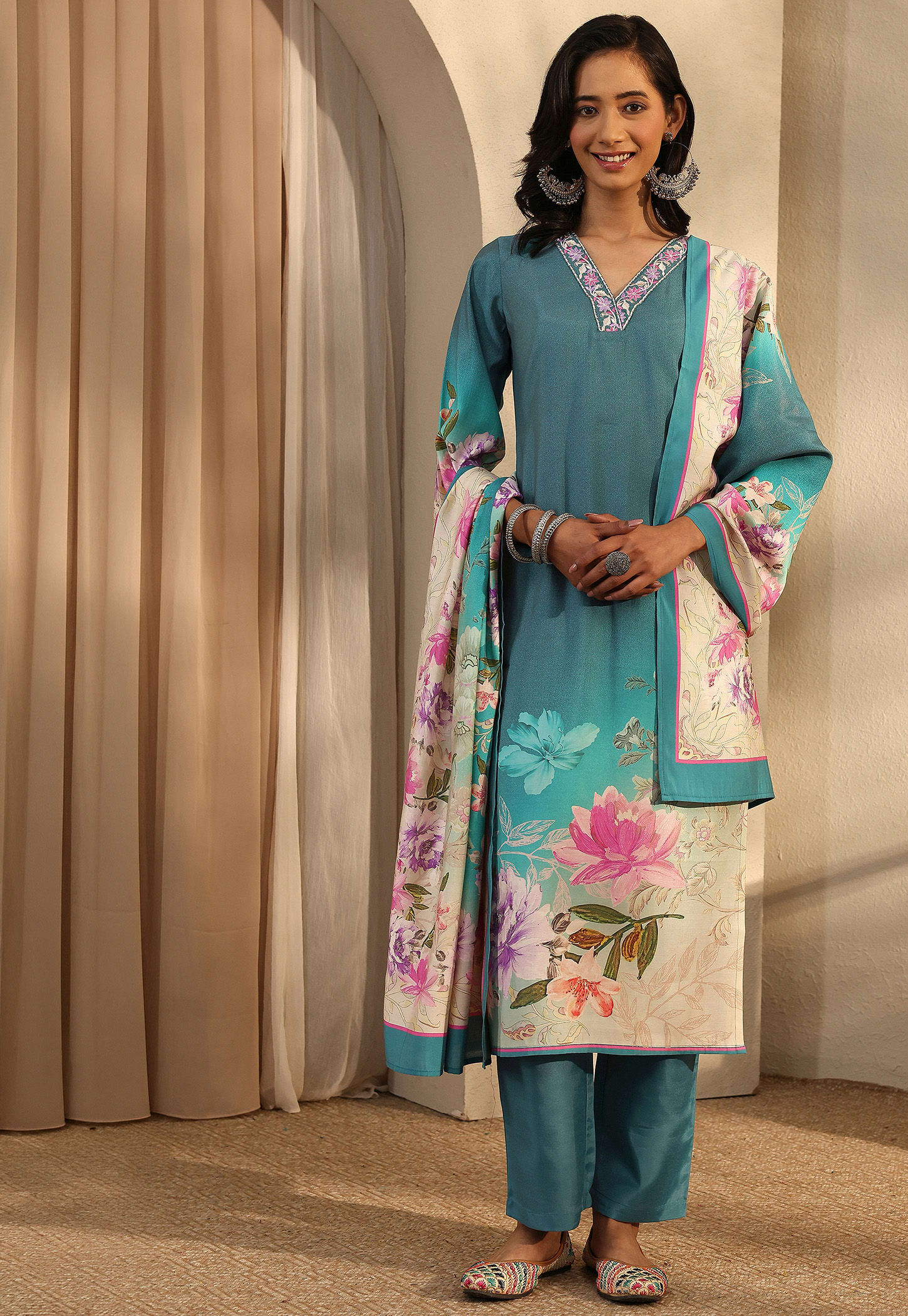LIBAS Floral Print Straight Kurta Set-picture-19
