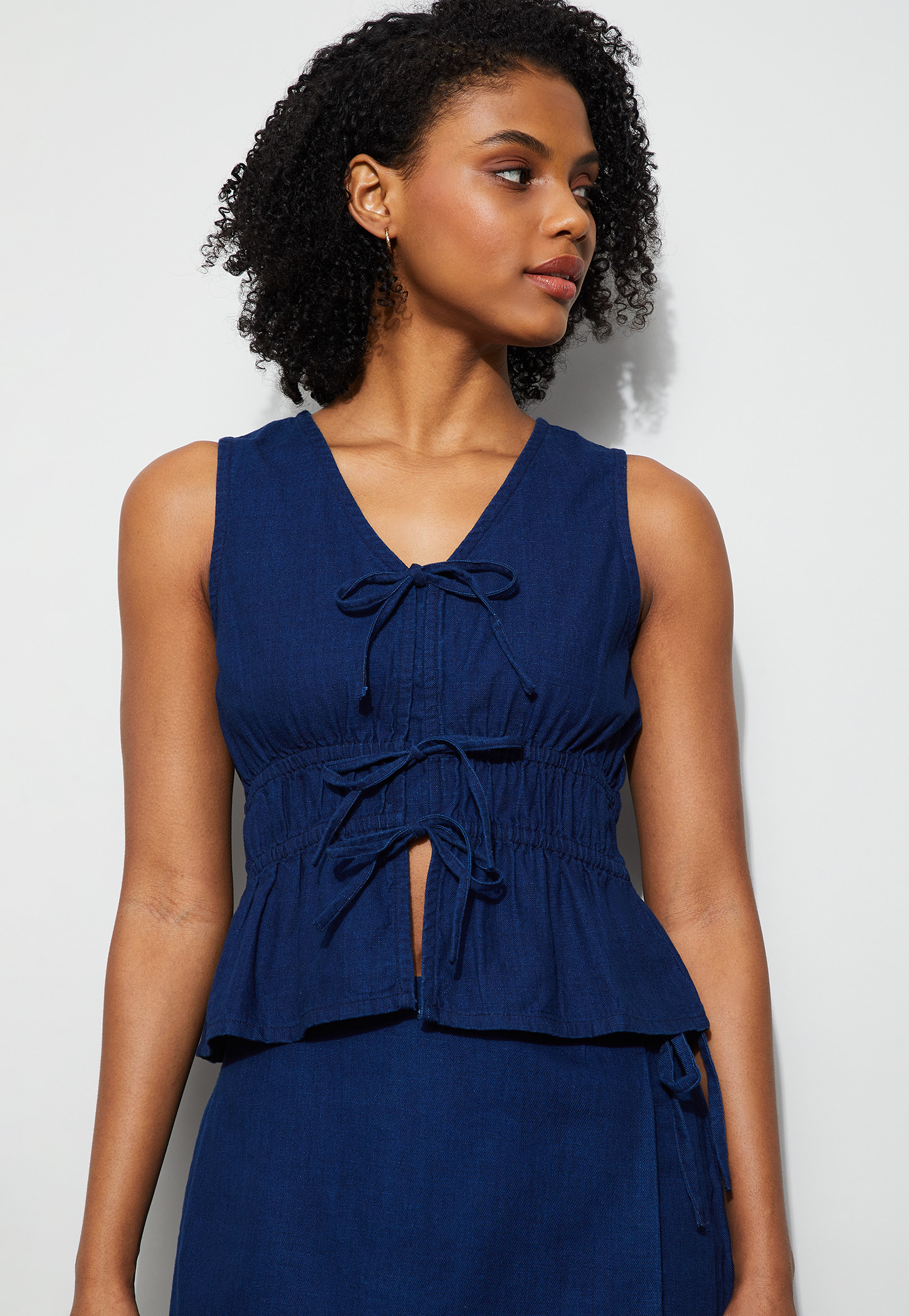 GINGER Solid Tie-Up Top-picture-51