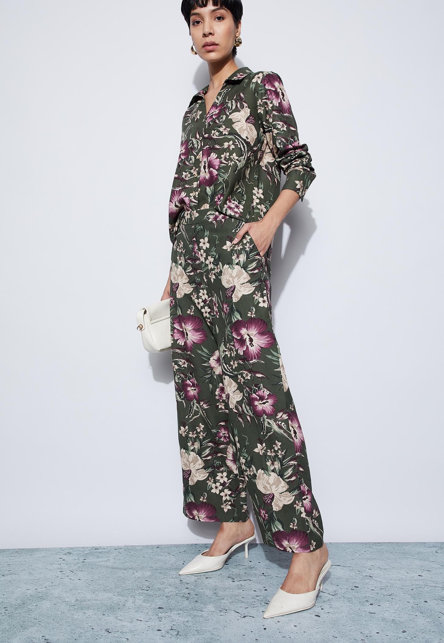 CODE Printed Woven Trousers-picture-44