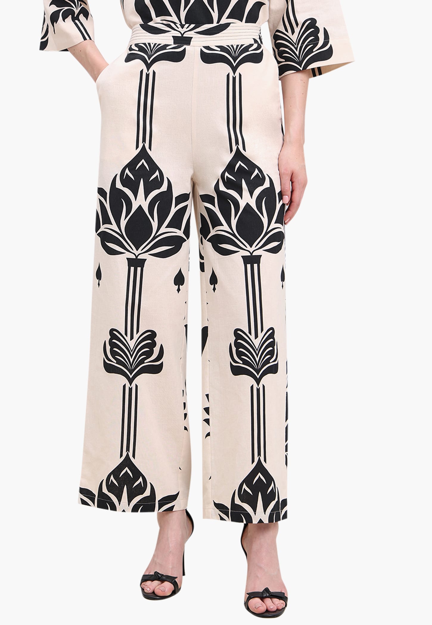 VERO MODA Printed Trousers-picture-17