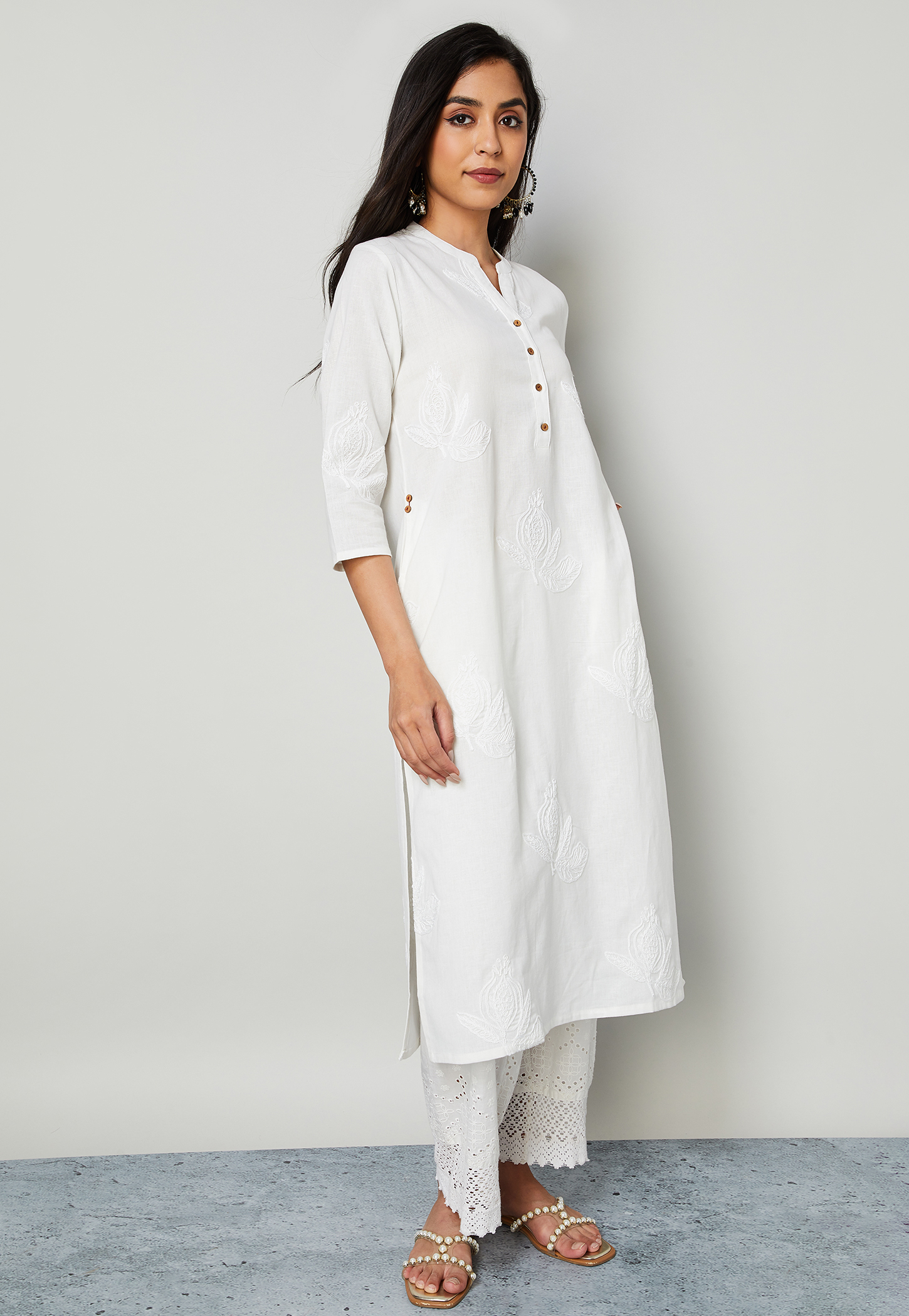 MELANGE Embroidered Straight Kurta-picture-30