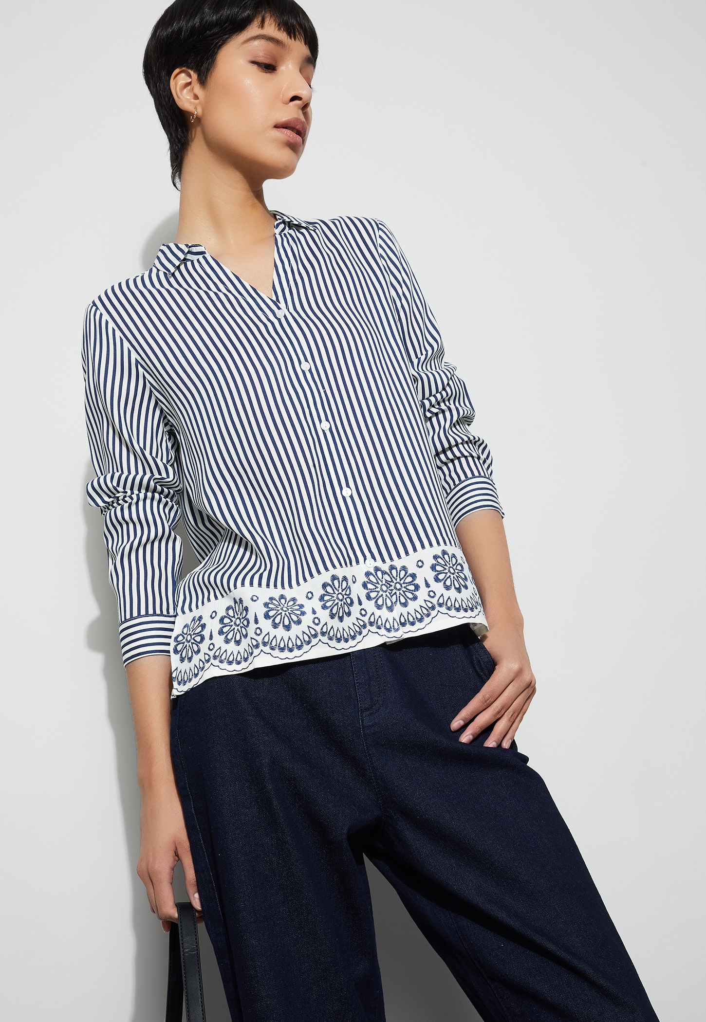 FAME FOREVER Striped Shirt-picture-30
