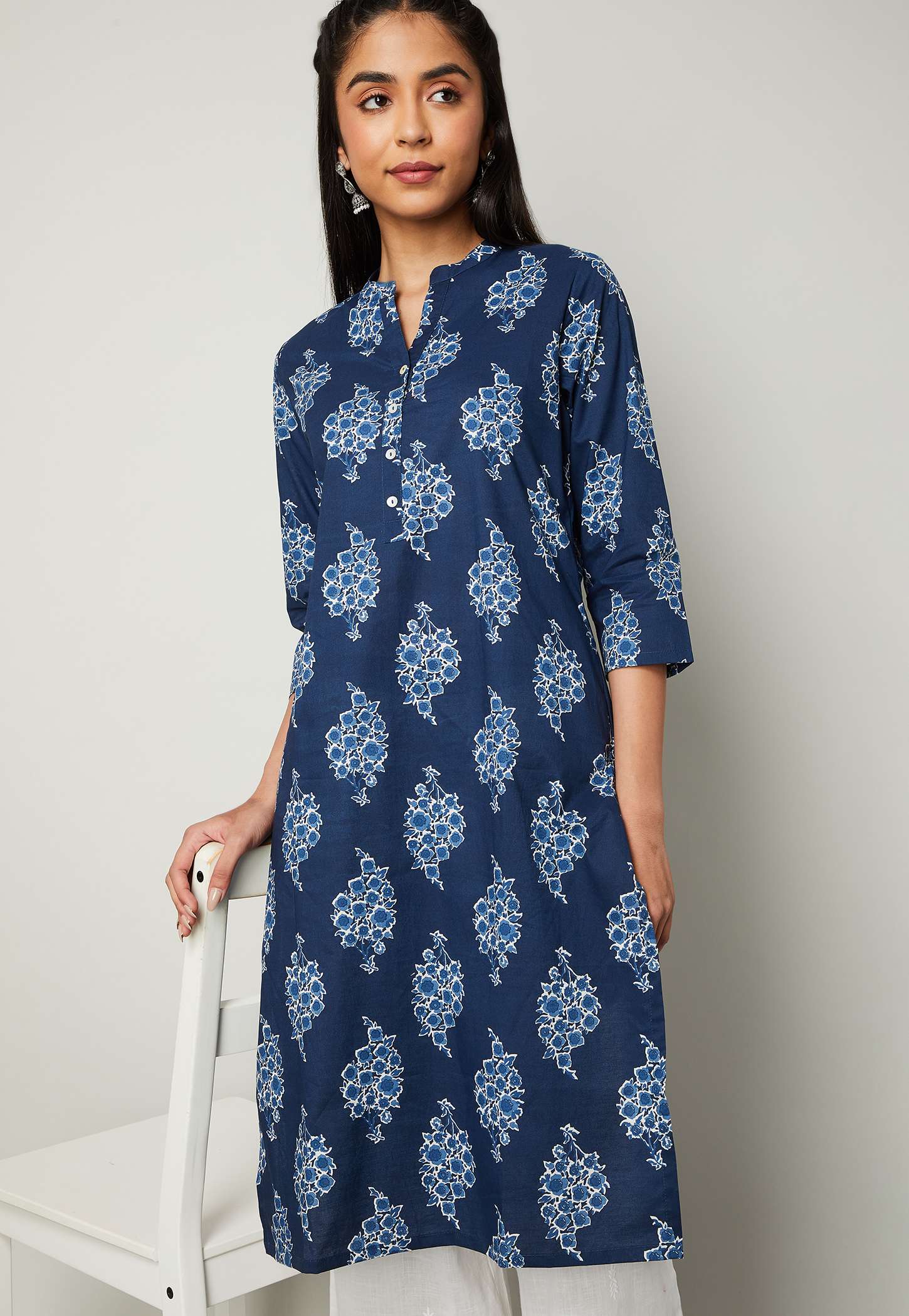 MELANGE Floral Print Straight Kurta-picture-50