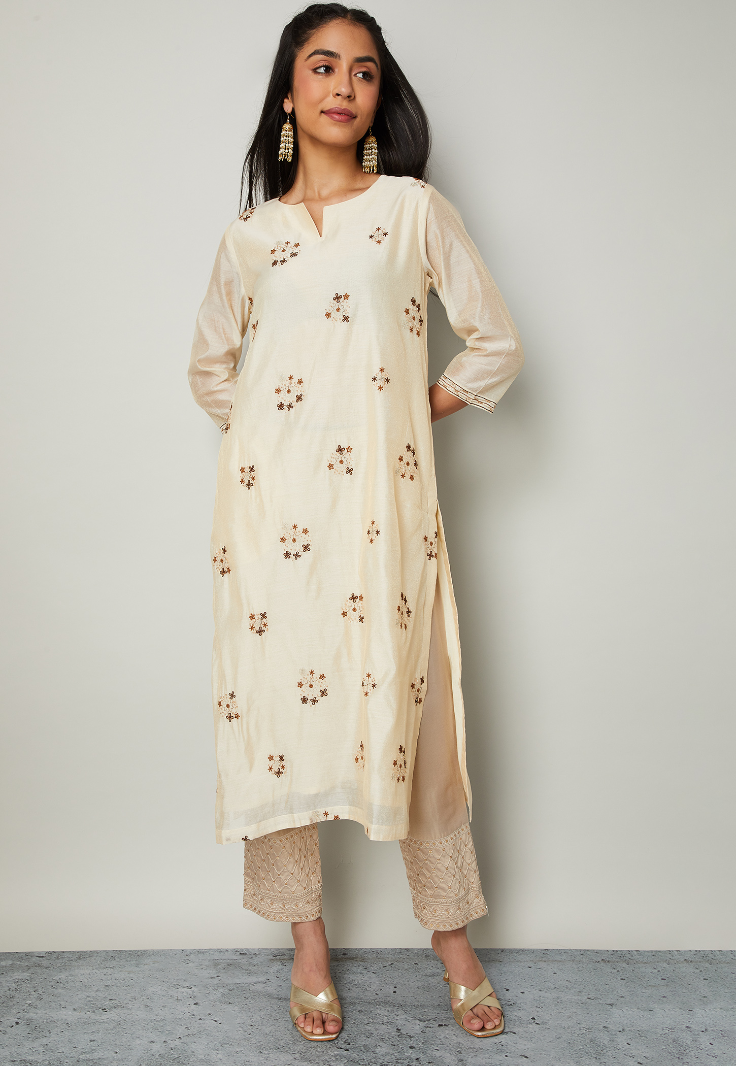 MELANGE Embroidered Straight Kurta-picture-31
