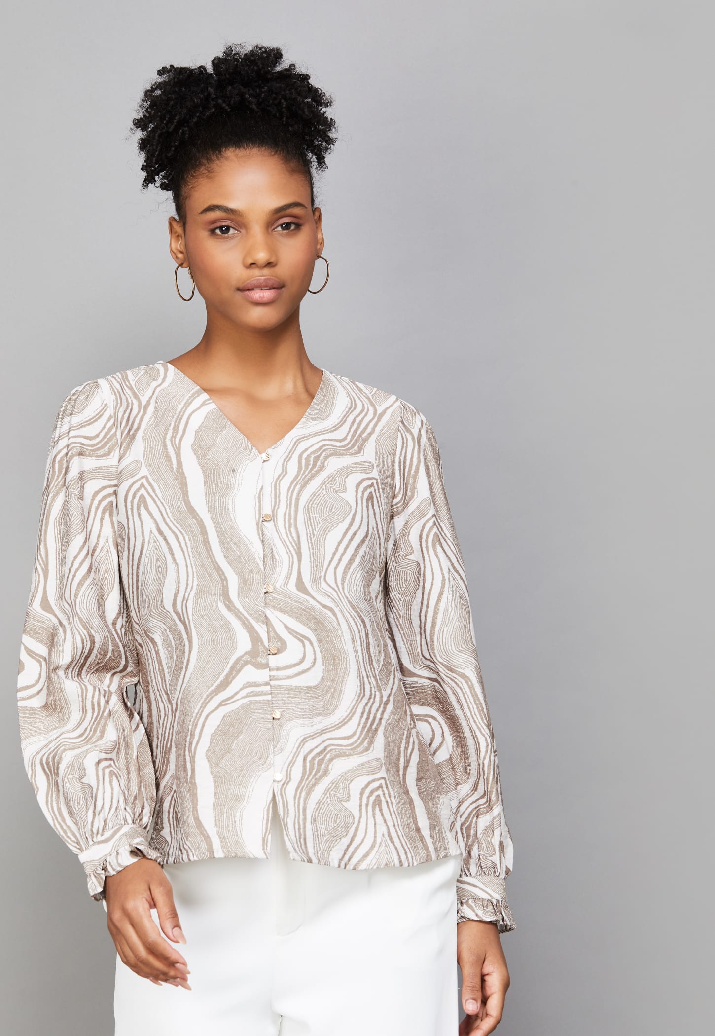 AND Abstract Printed Buttoned Top-picture-46