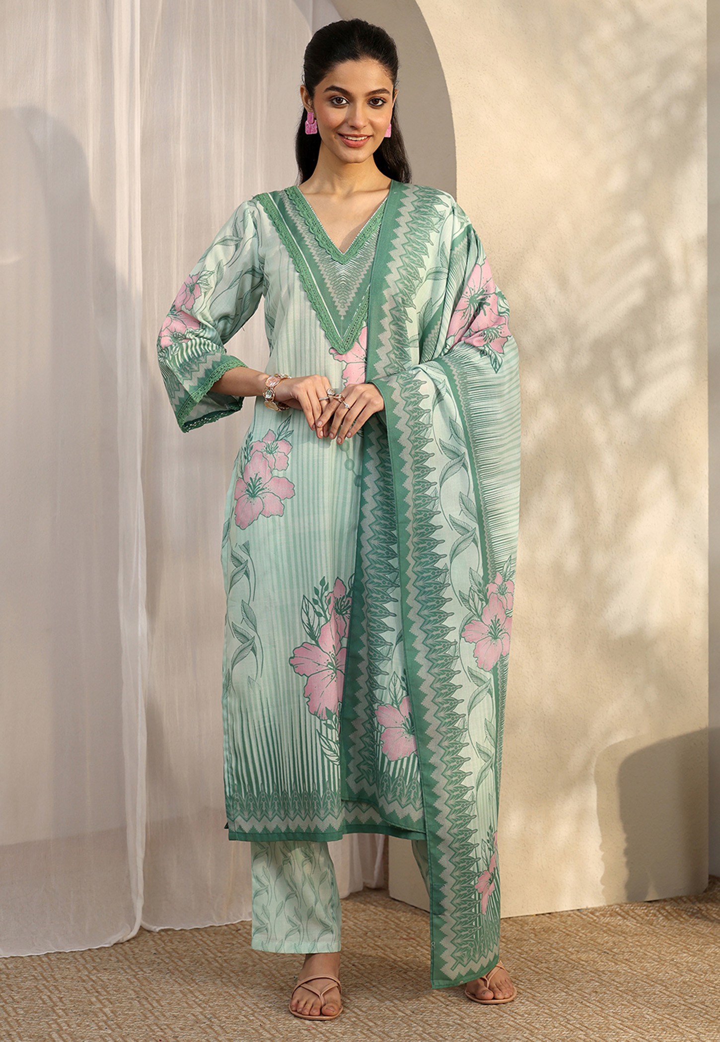 LIBAS Floral Print Kurta Set-picture-35